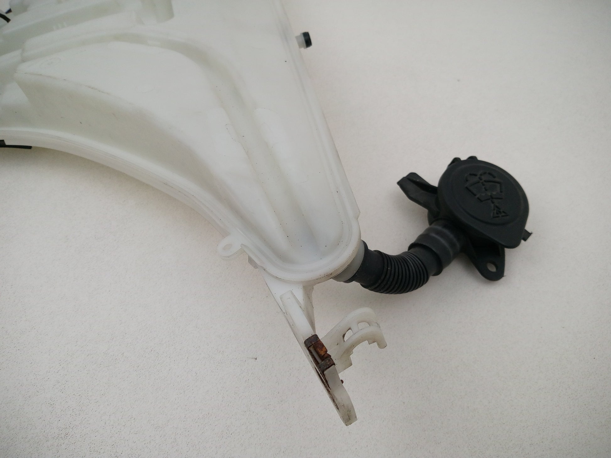 Washer Bottle Screen 4