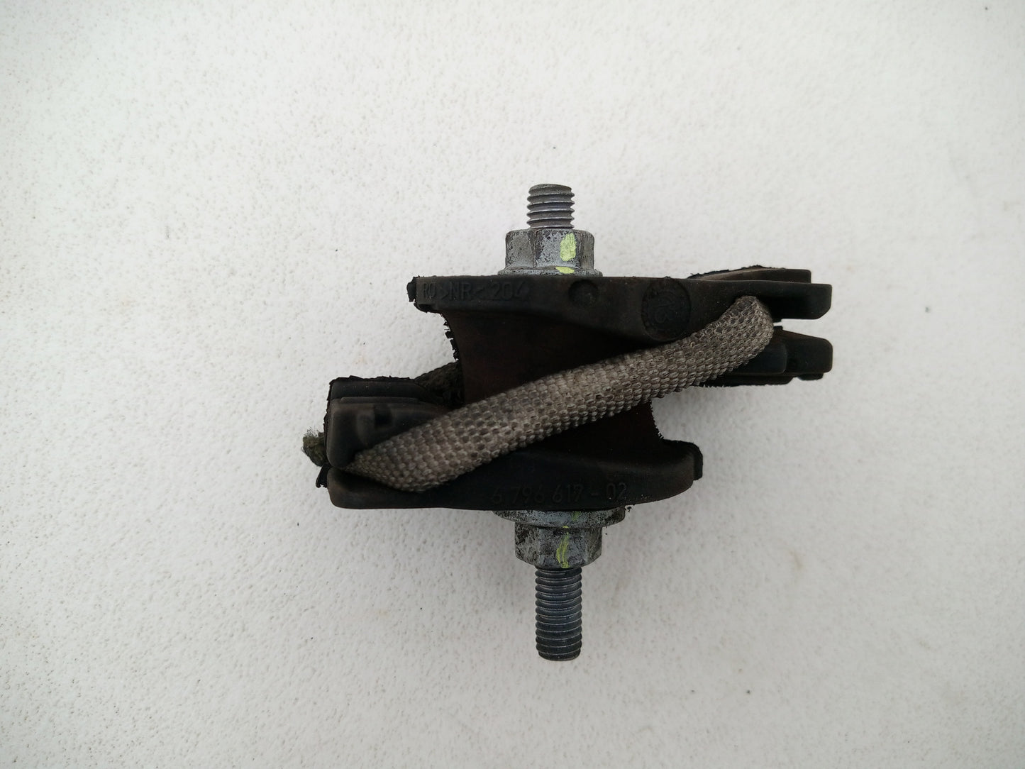 Transmission Mounting Bracket 4