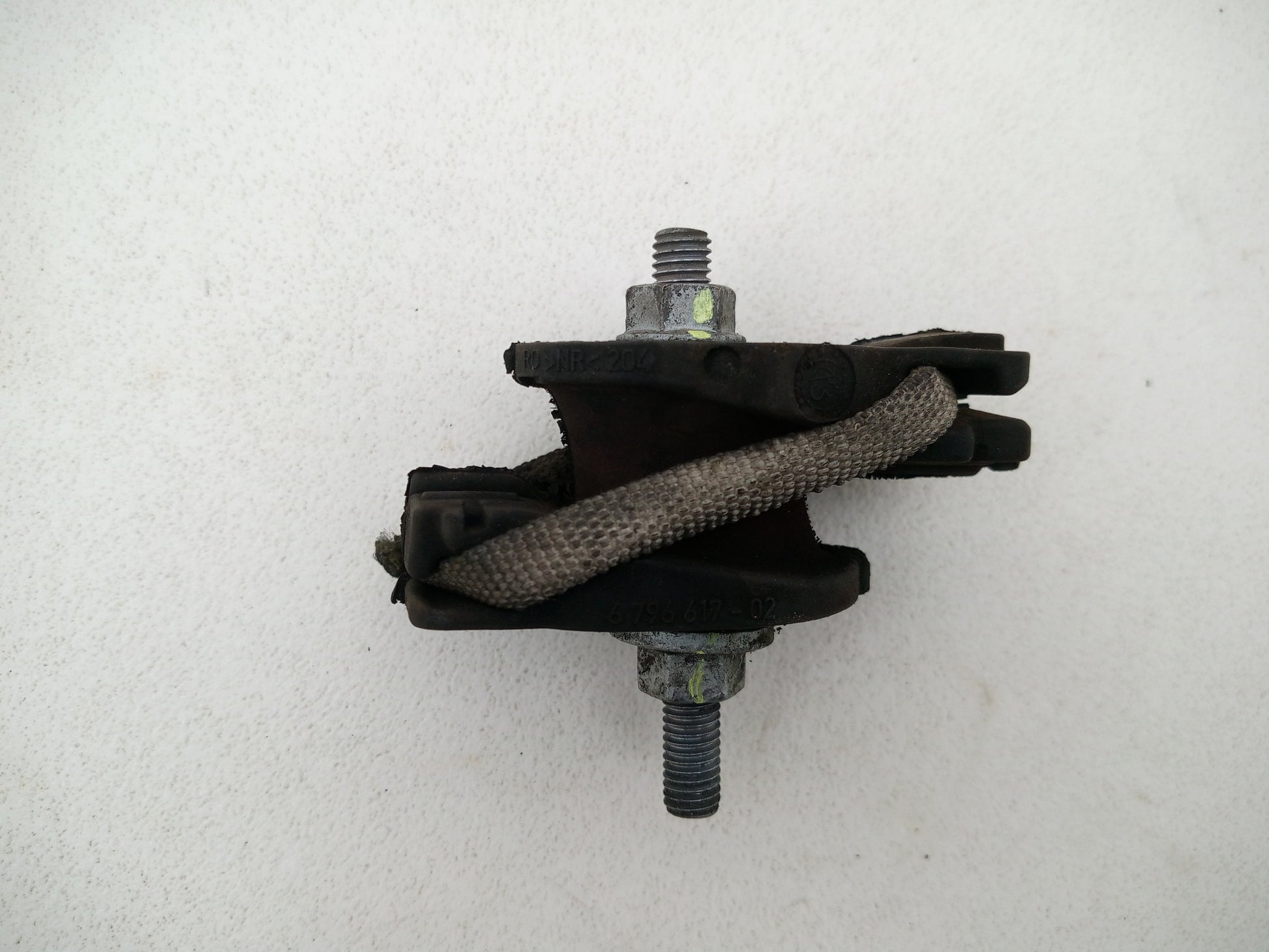 Transmission Mounting Bracket 4