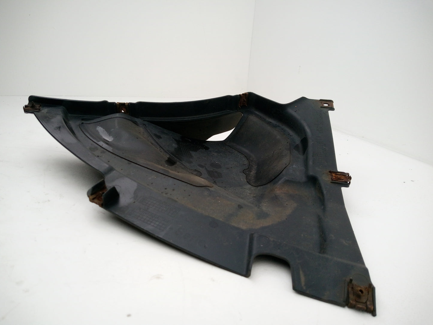 Wheel Arch Inner Trim Front RH 4