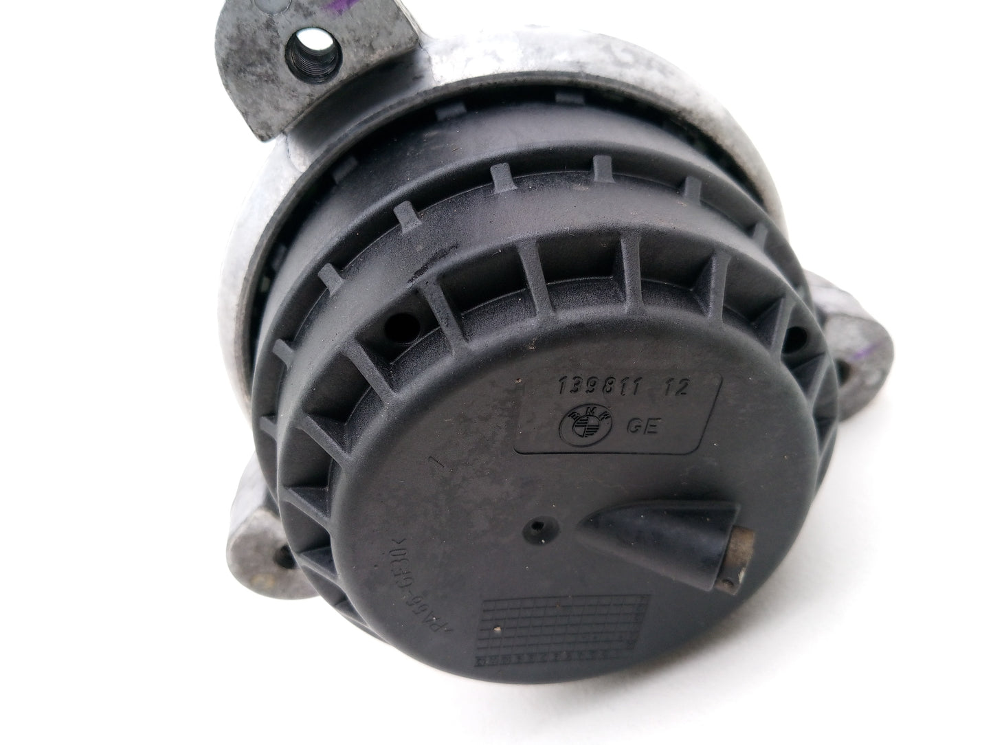 Engine Mounting Bracket Front 4