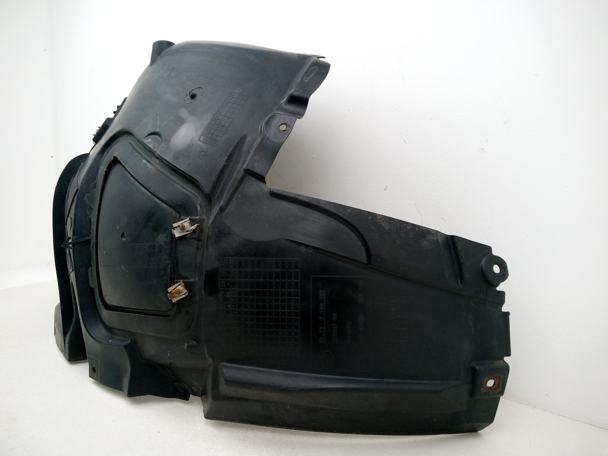 Moulding Wheel Arch Front LH 4