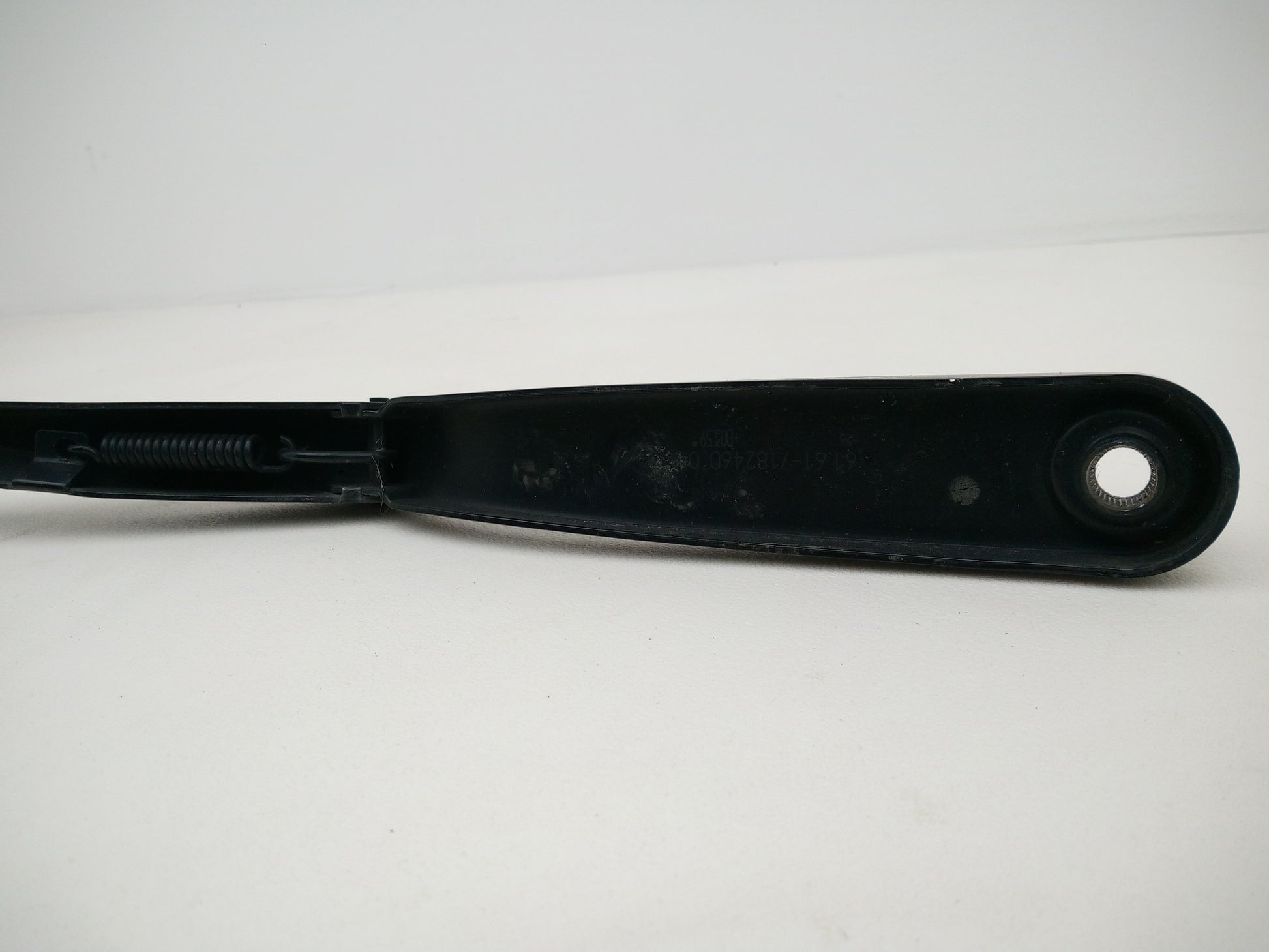 Wiper Front Arm RH 4