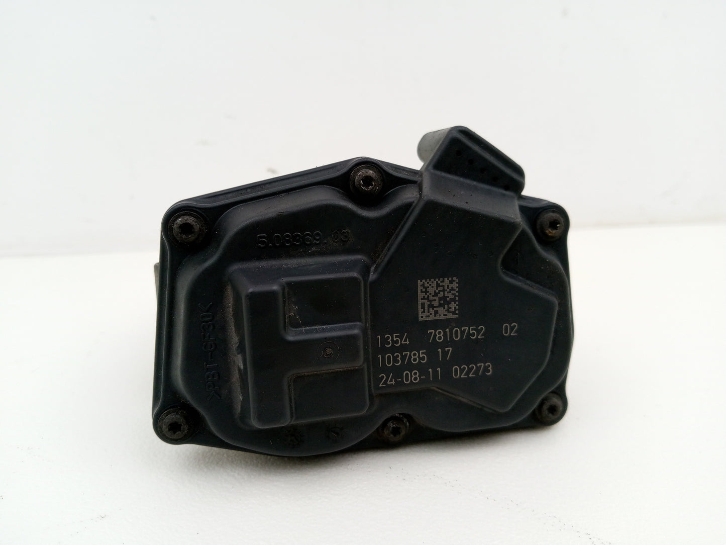 Throttle Body 4