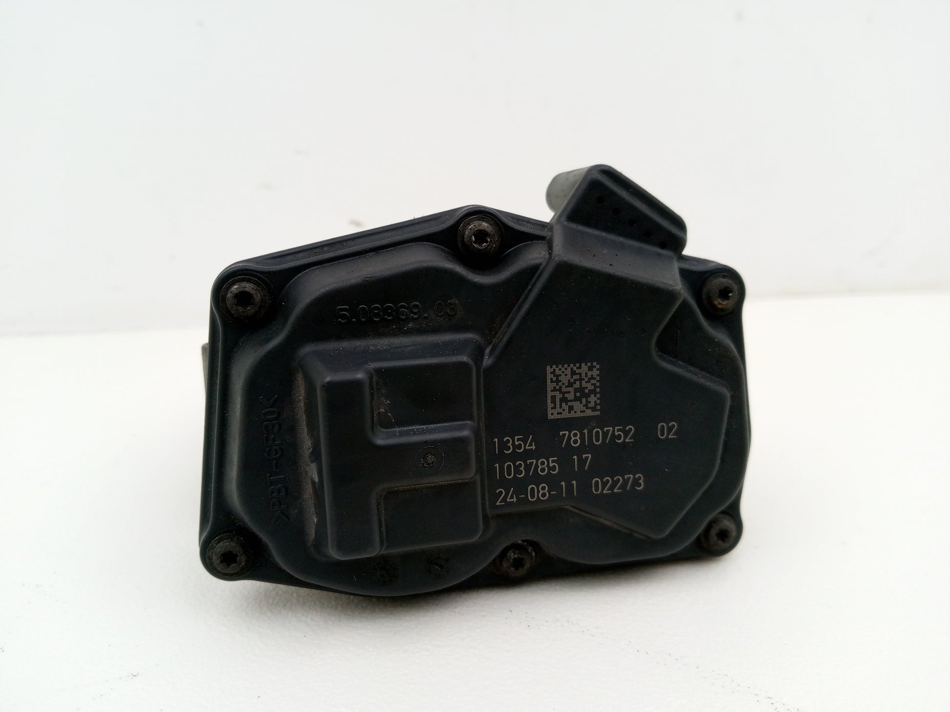 Throttle Body 4