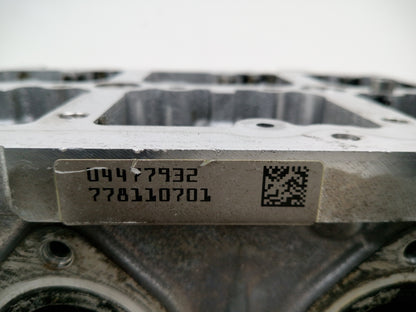 Camshaft Cover  10