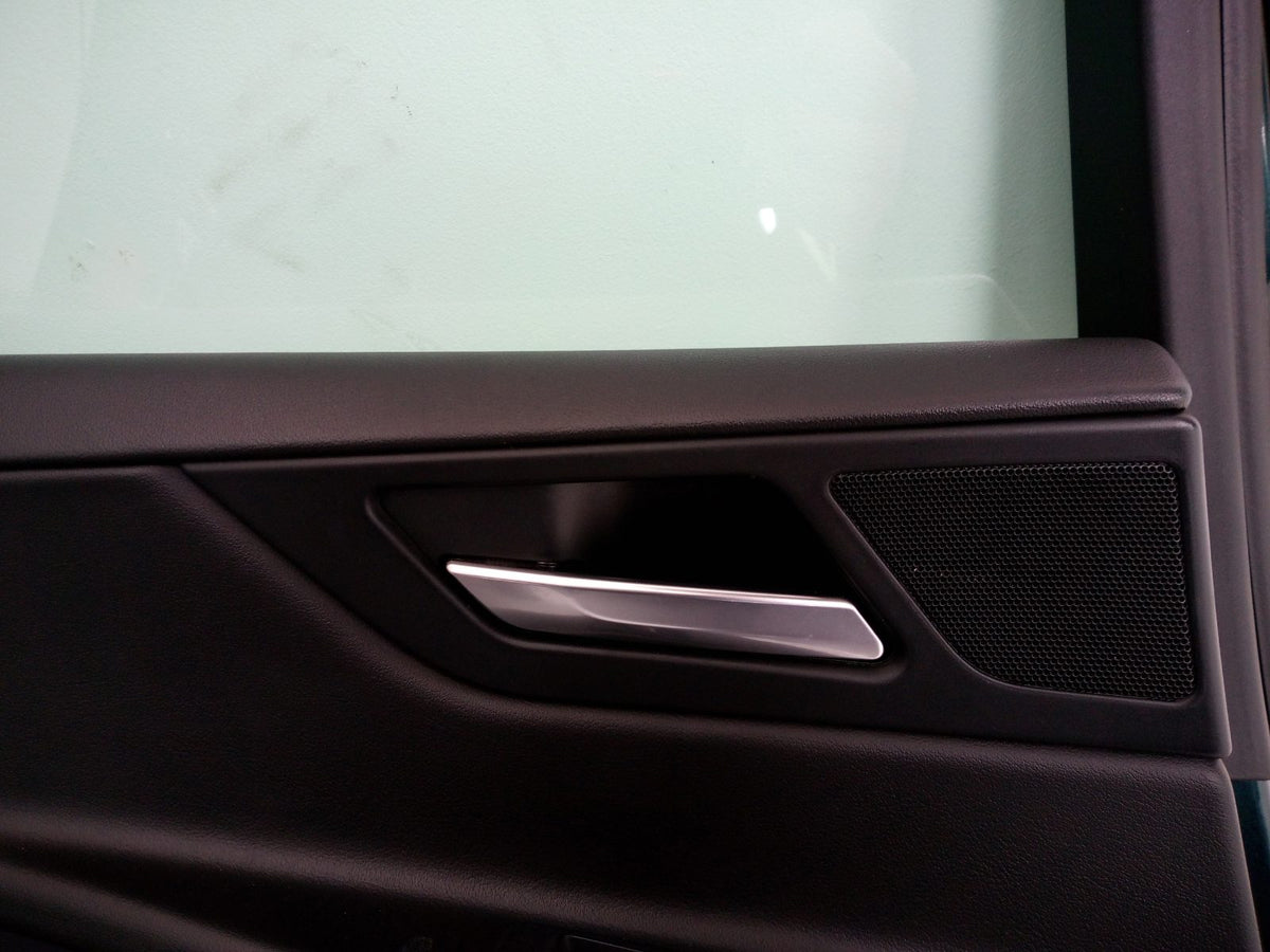 Door Rear LH 10