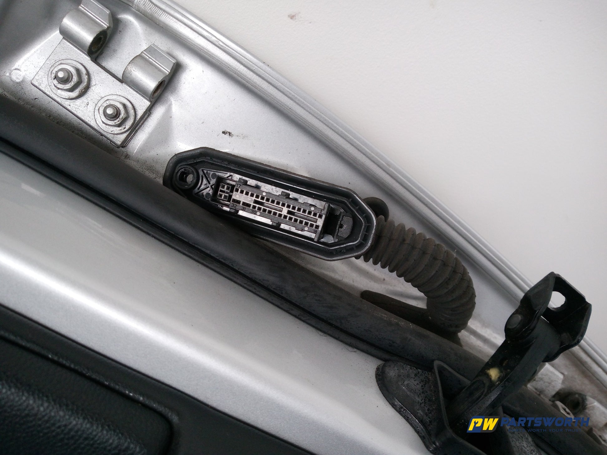 Door Rear LH 10
