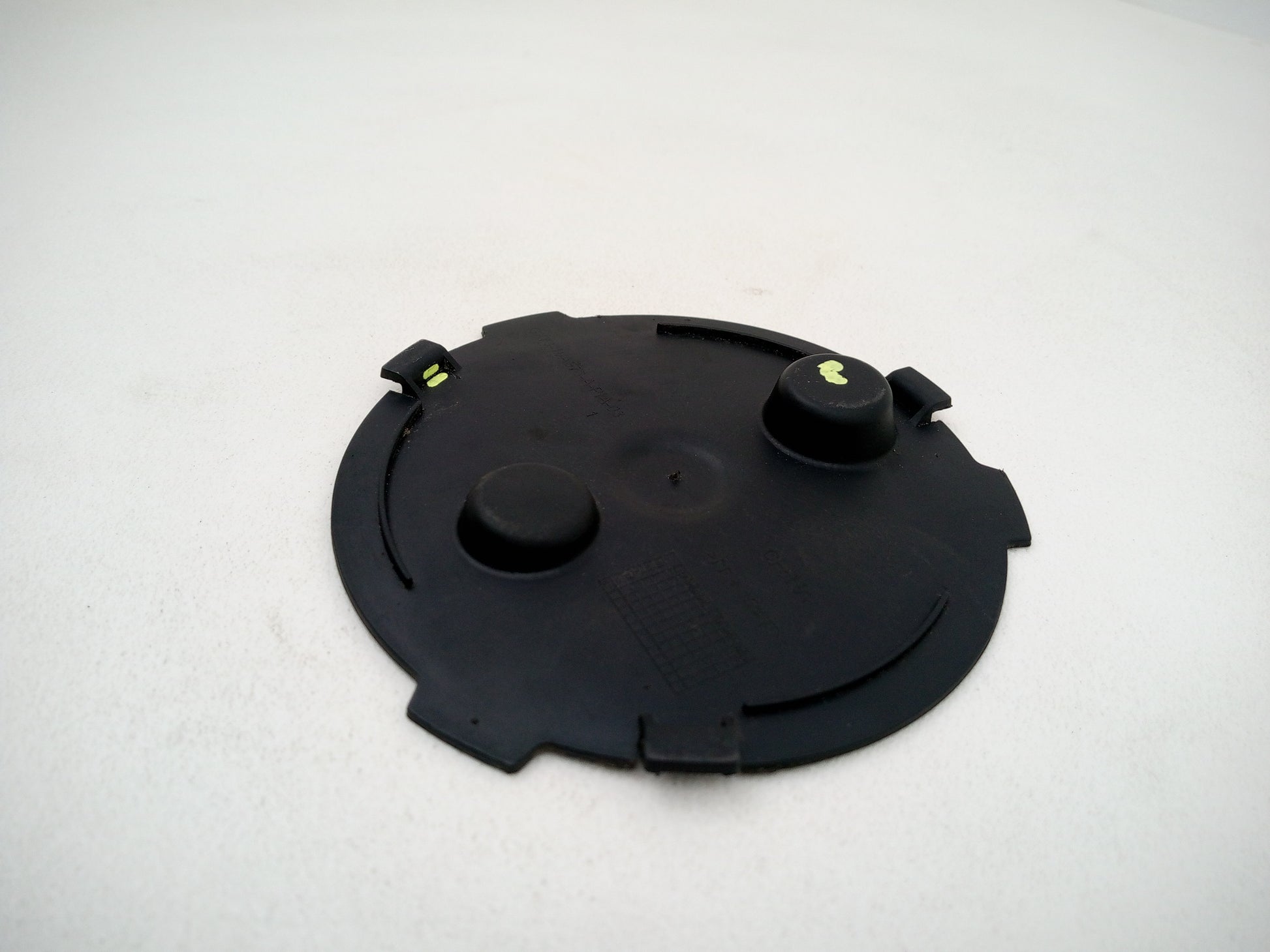 Wheel Arch Inner Trim Front LH 4