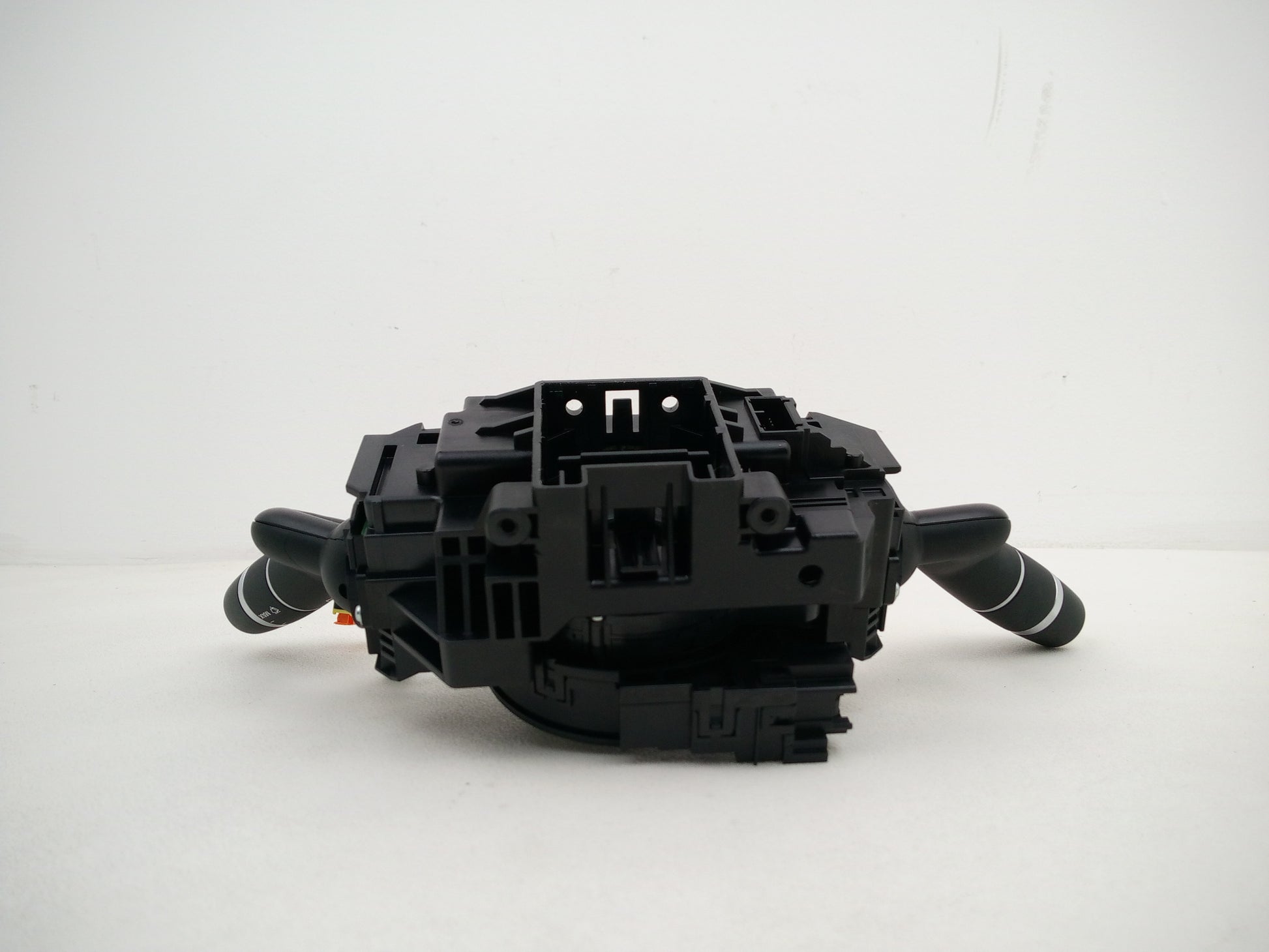 Wiper Stalk, Cruise Control, Gear Selector Stalk  4