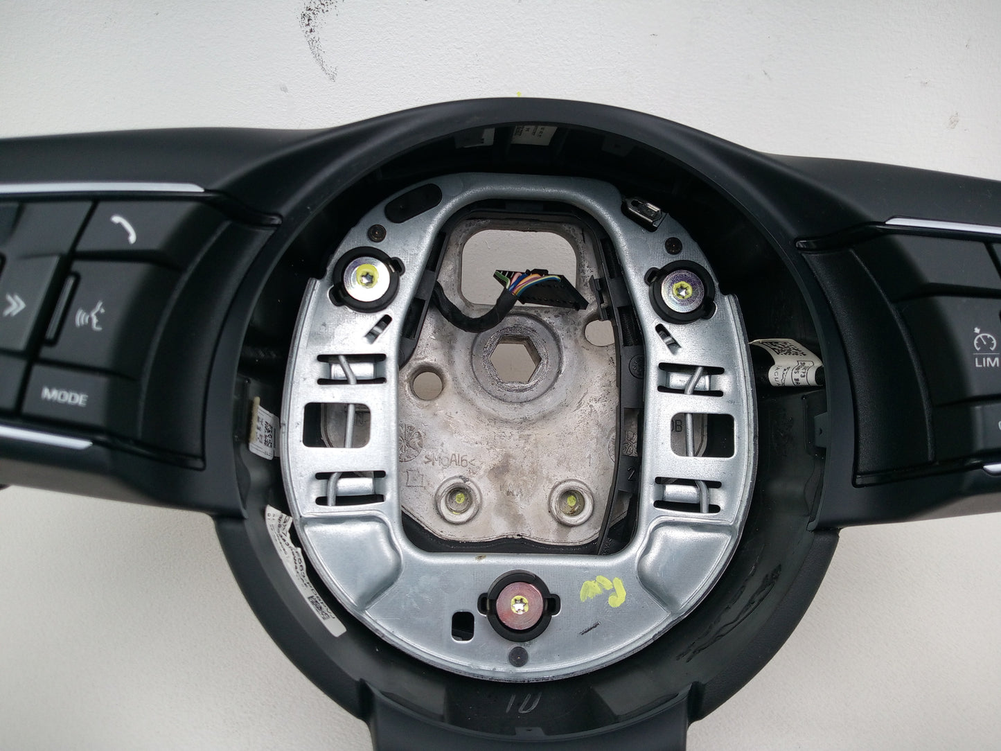 Steering Wheel 4