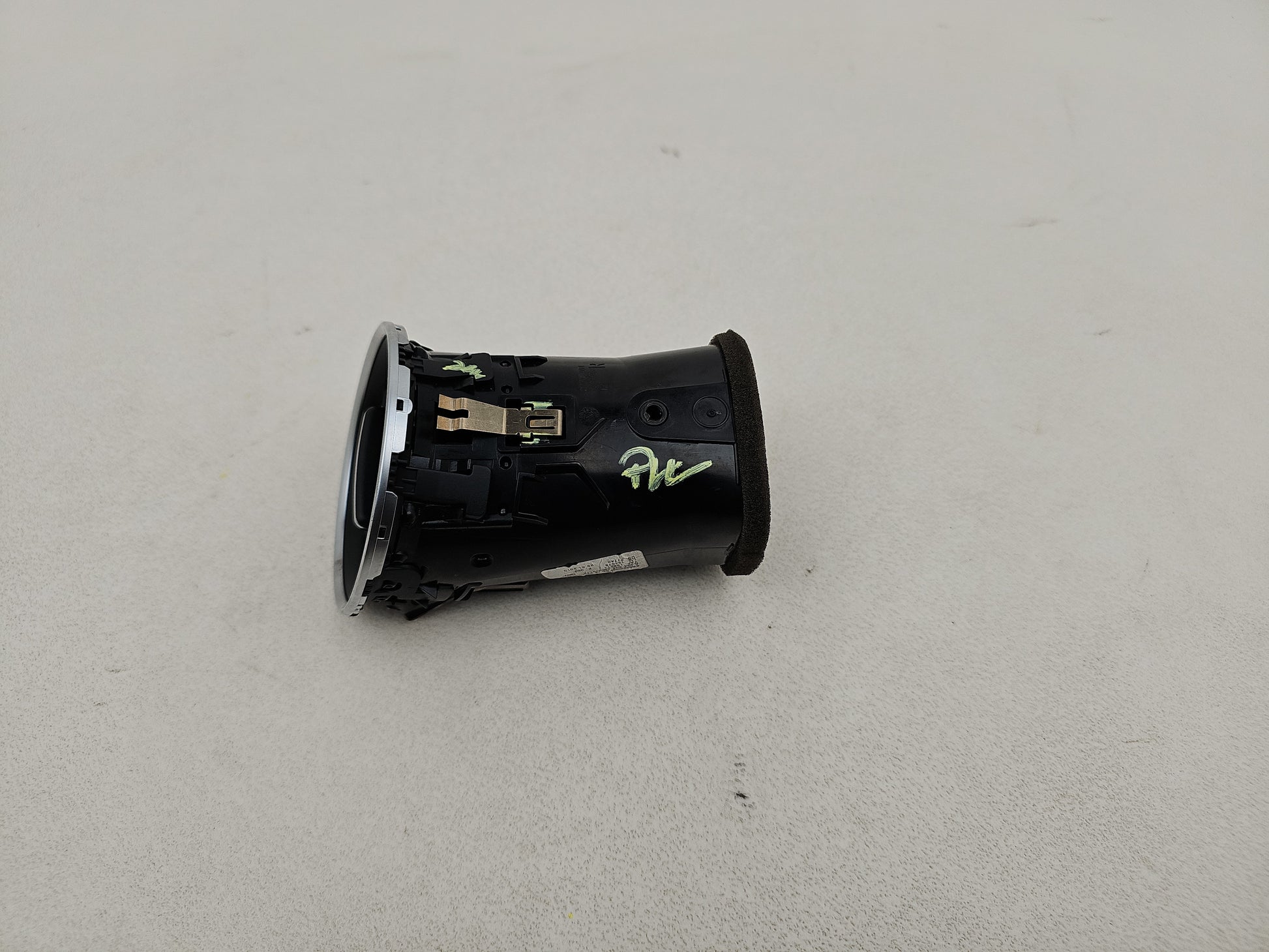 Dashboard Trim With Air Vent  7