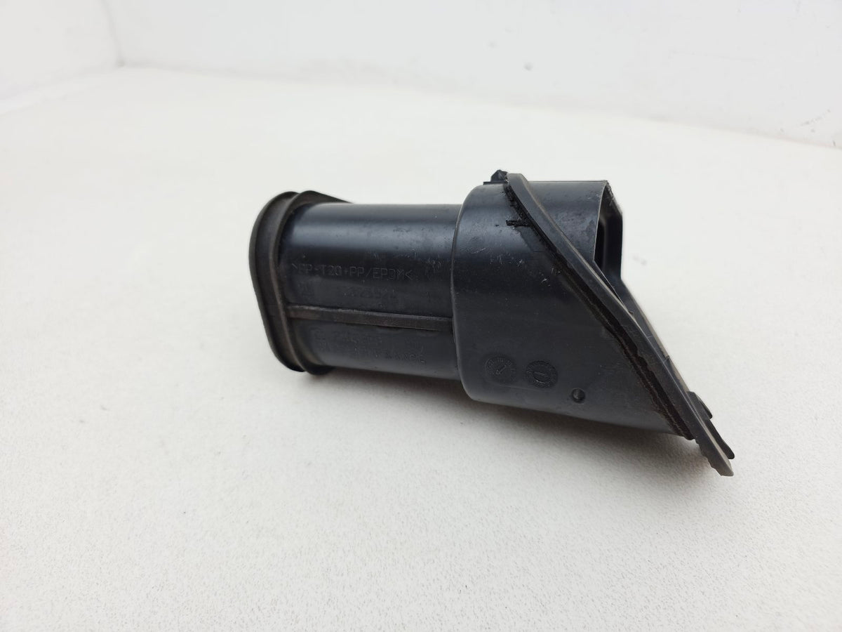 Radiator Air Duct 4