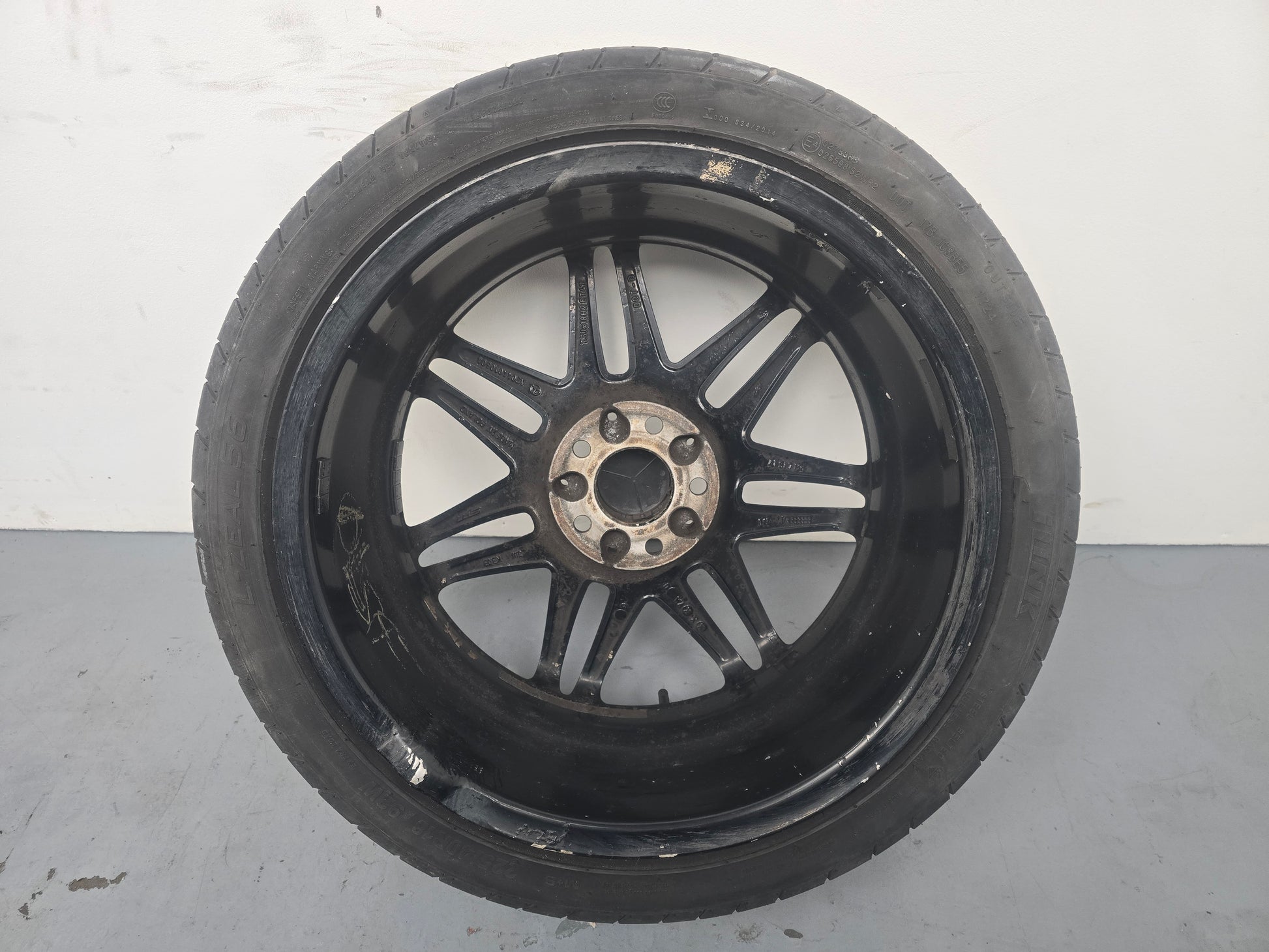 Mercedes-Benz C Class Amg W204 Front 7.5j Alloy Wheel Black A2044010604 - photo 4
