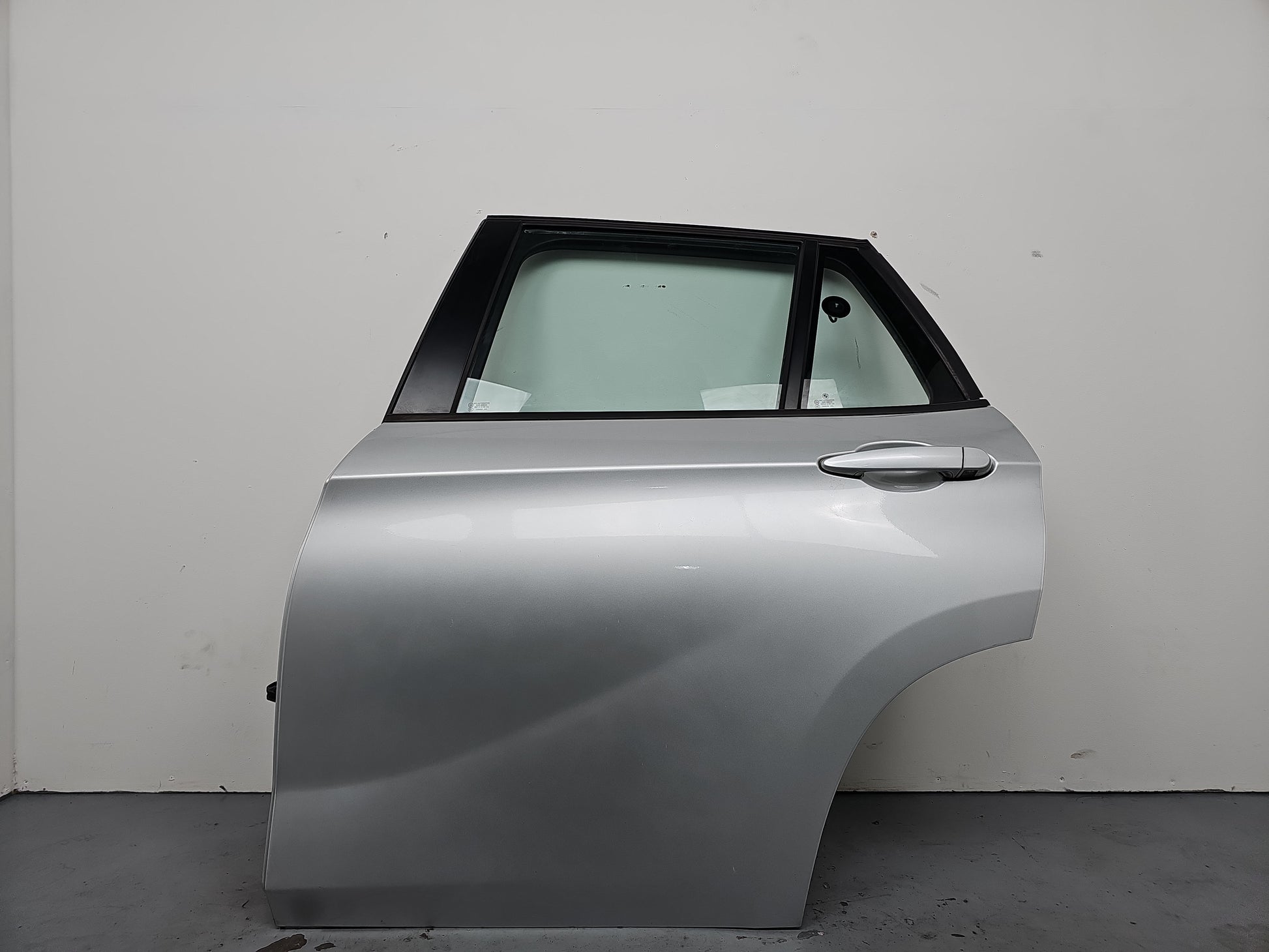 Door Rear LH 4