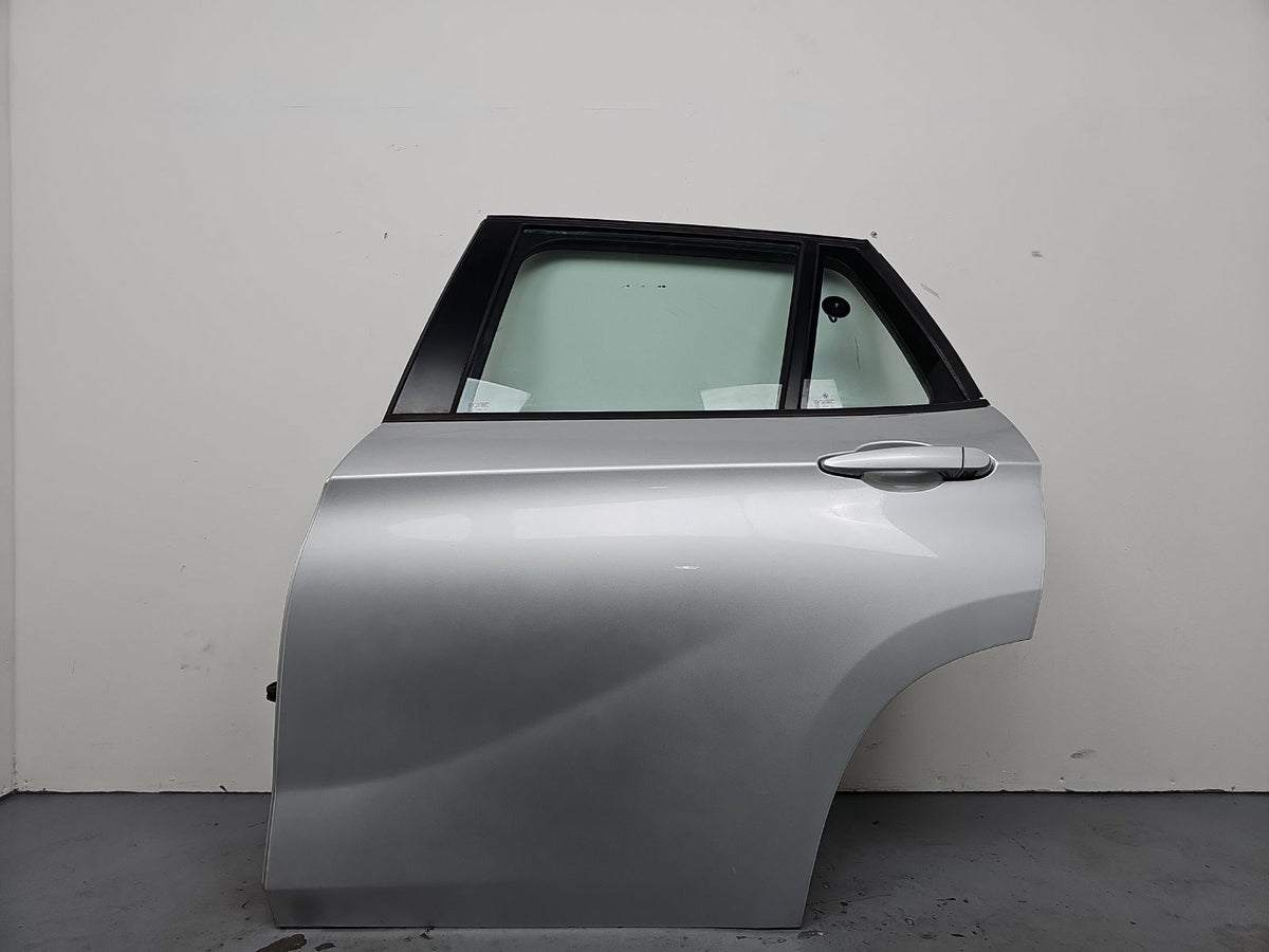 Door Rear LH 4