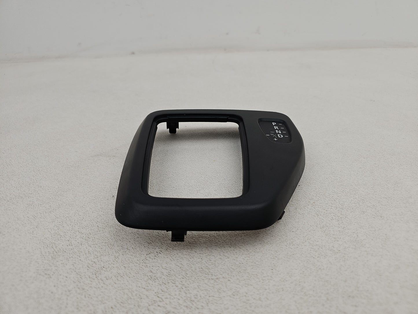 Centre Console Trim  4