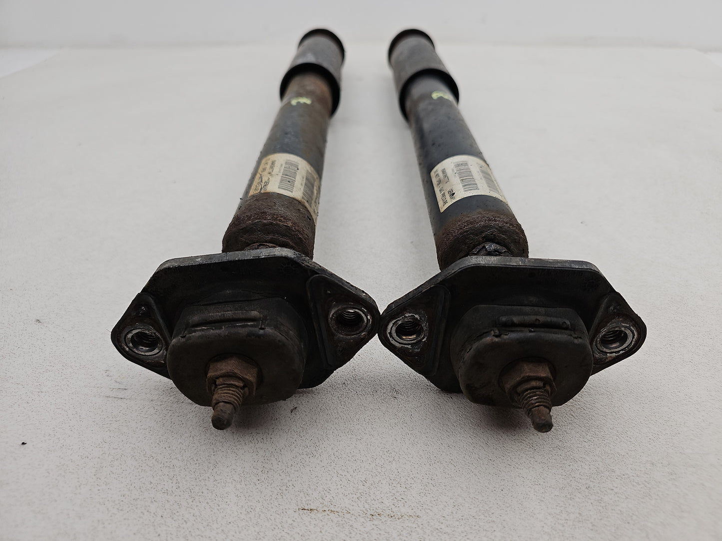 Bumper Front Shock Absorber 4