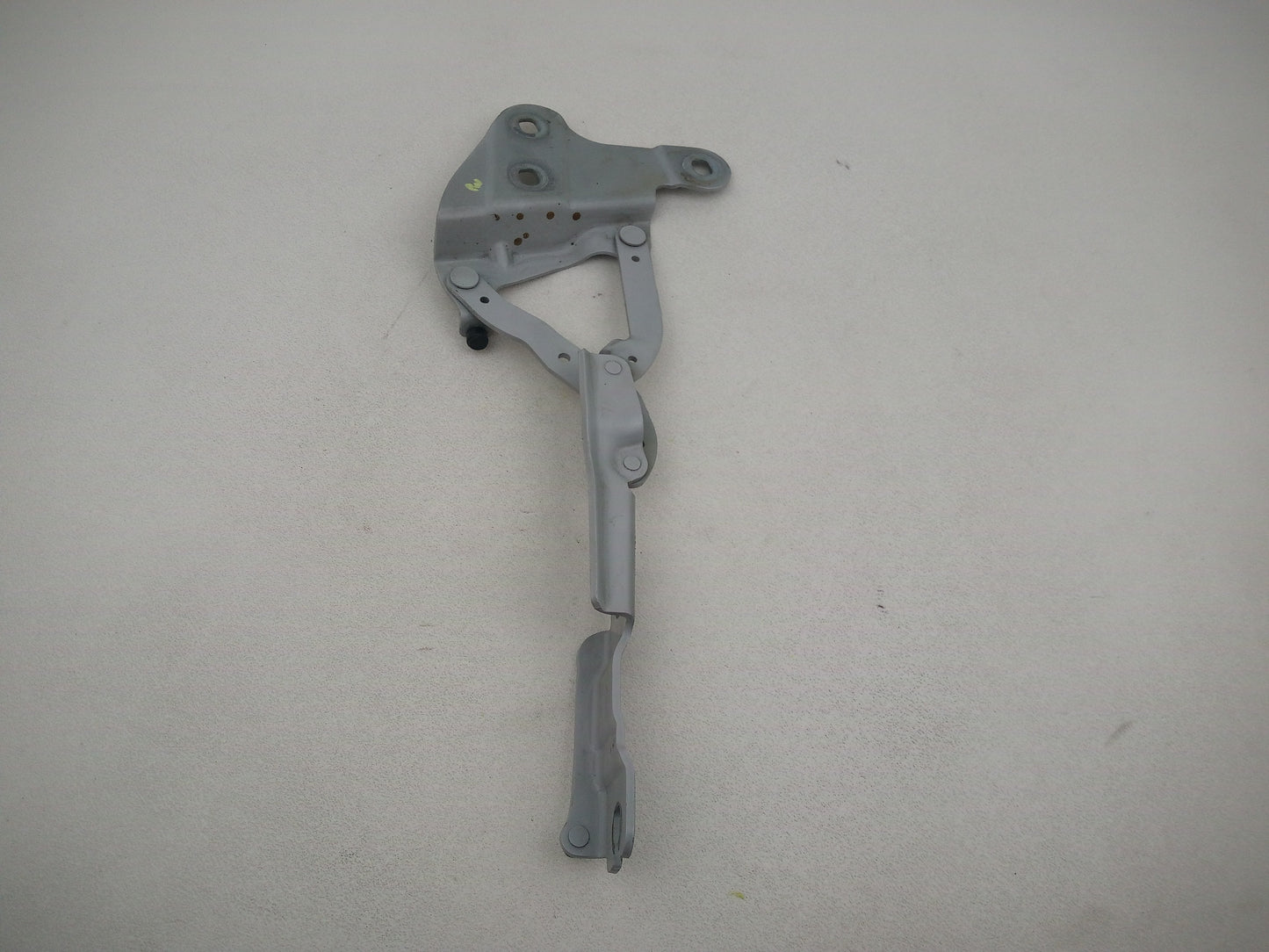 Bonnet Hinges 4