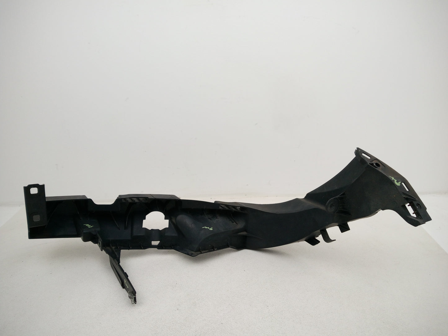 Headlamp Panel Support Bracket RH 4