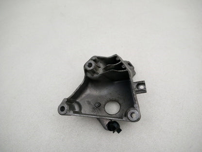 Exterior bracket 4