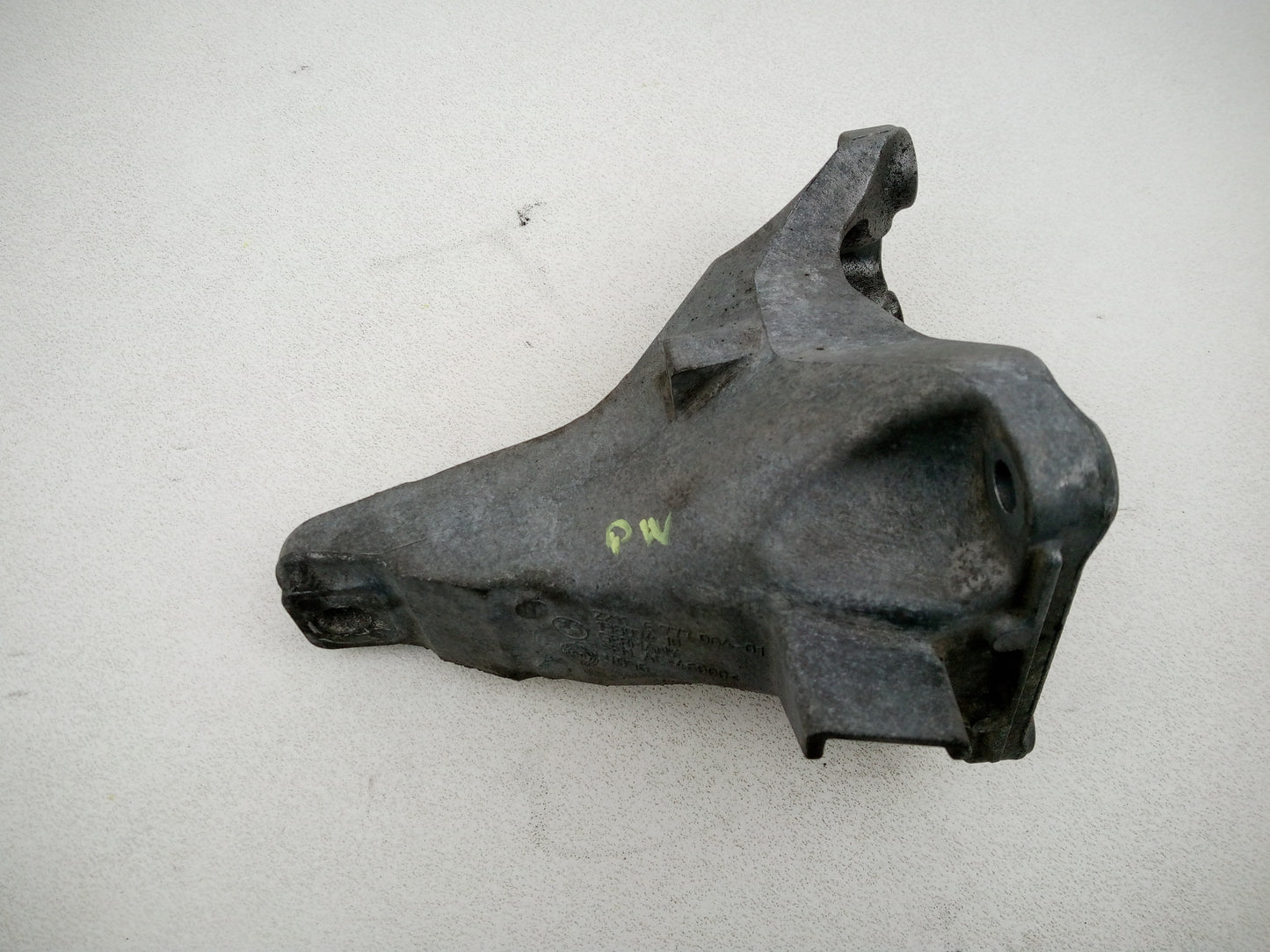 Engine Mounting Bracket 4