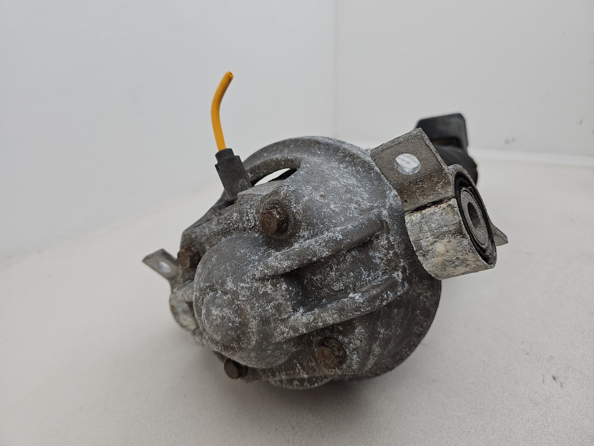 Shock Absorber Rear RH 4