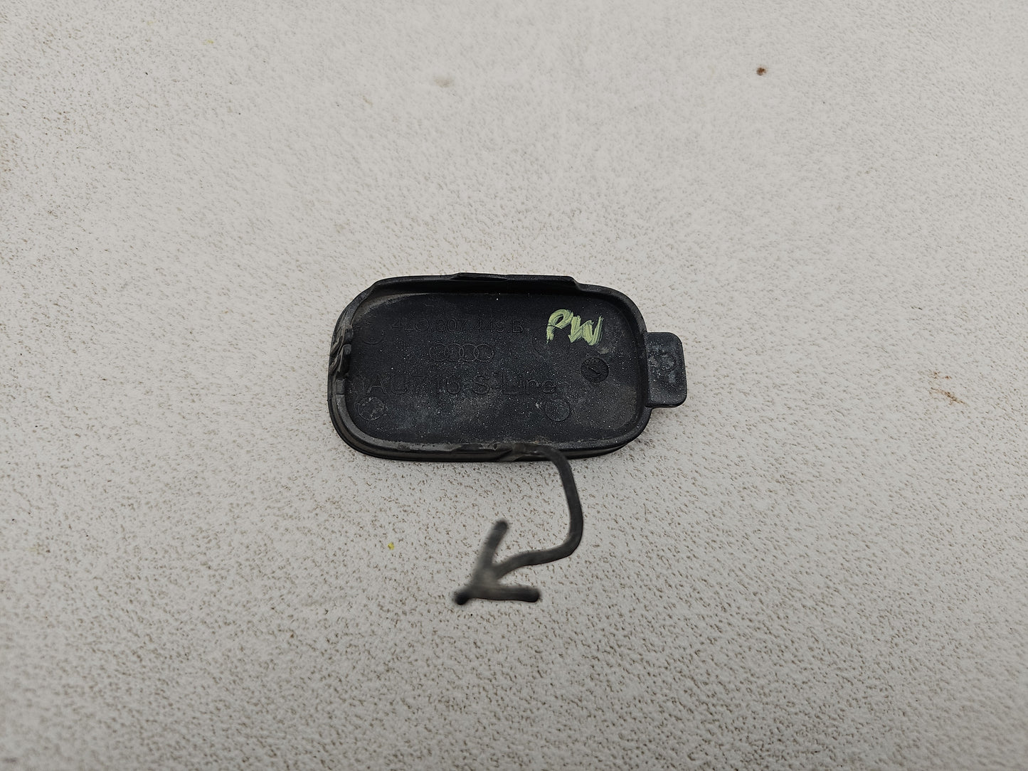 Towing eye 4