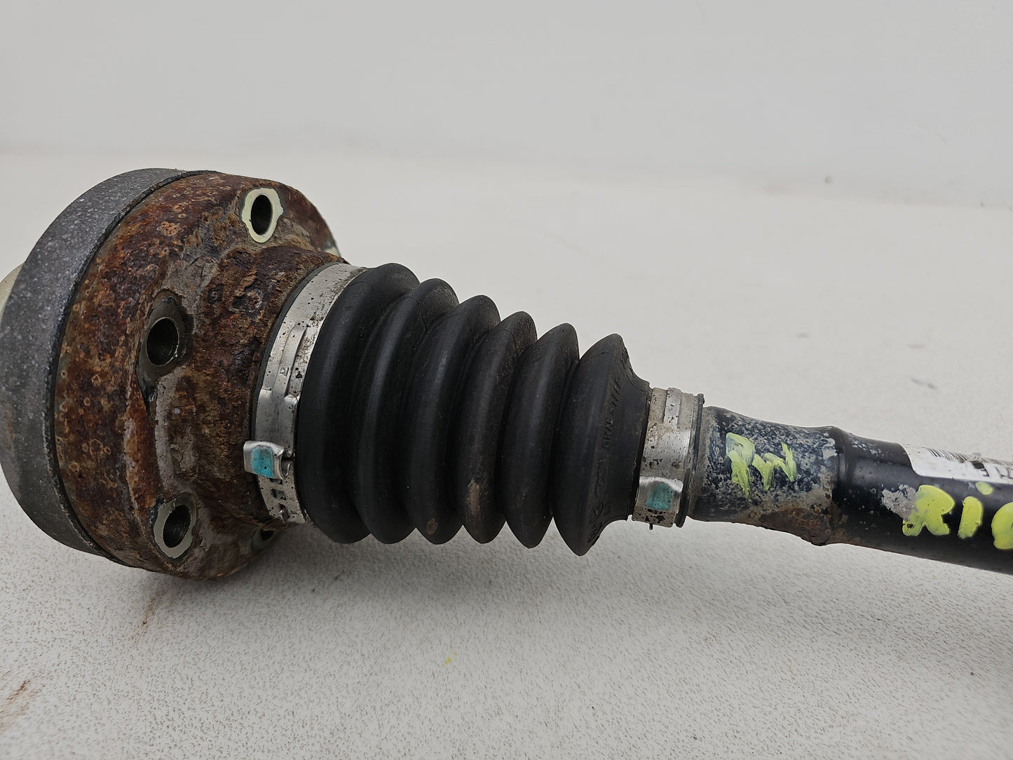 Driveshaft Front 4