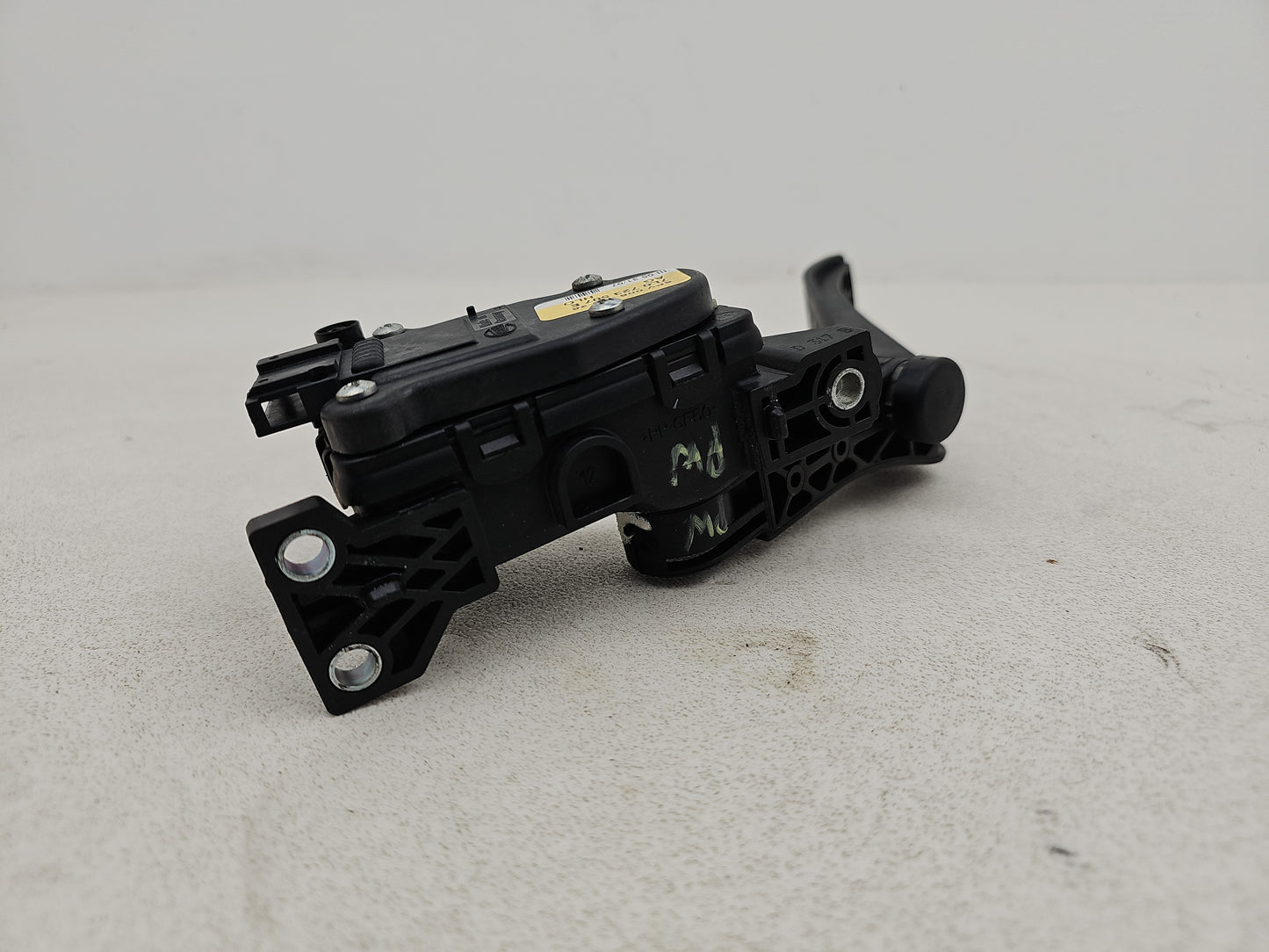 Pedal Throttle 4