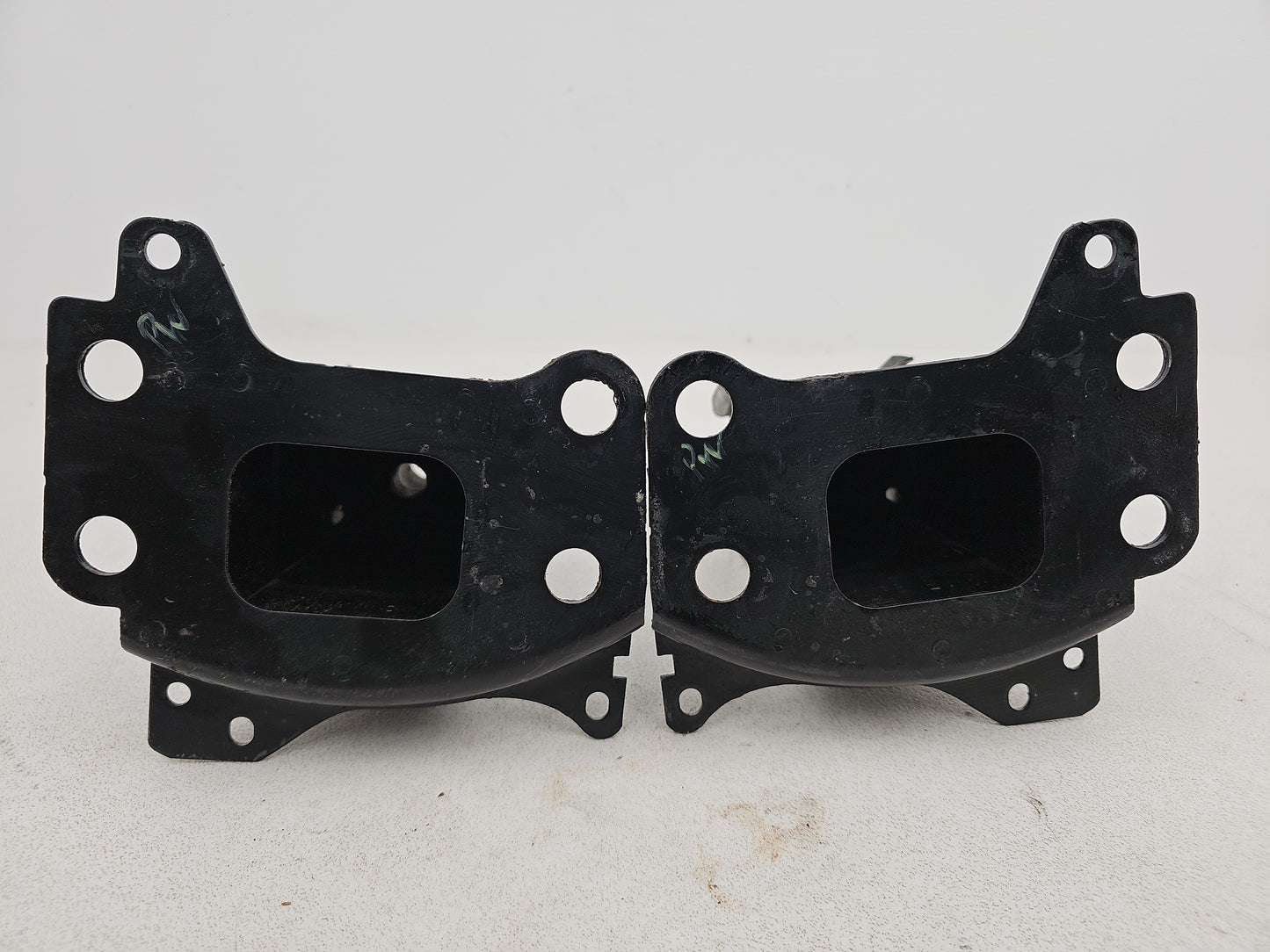 Bumper Rear Bracket RH 4