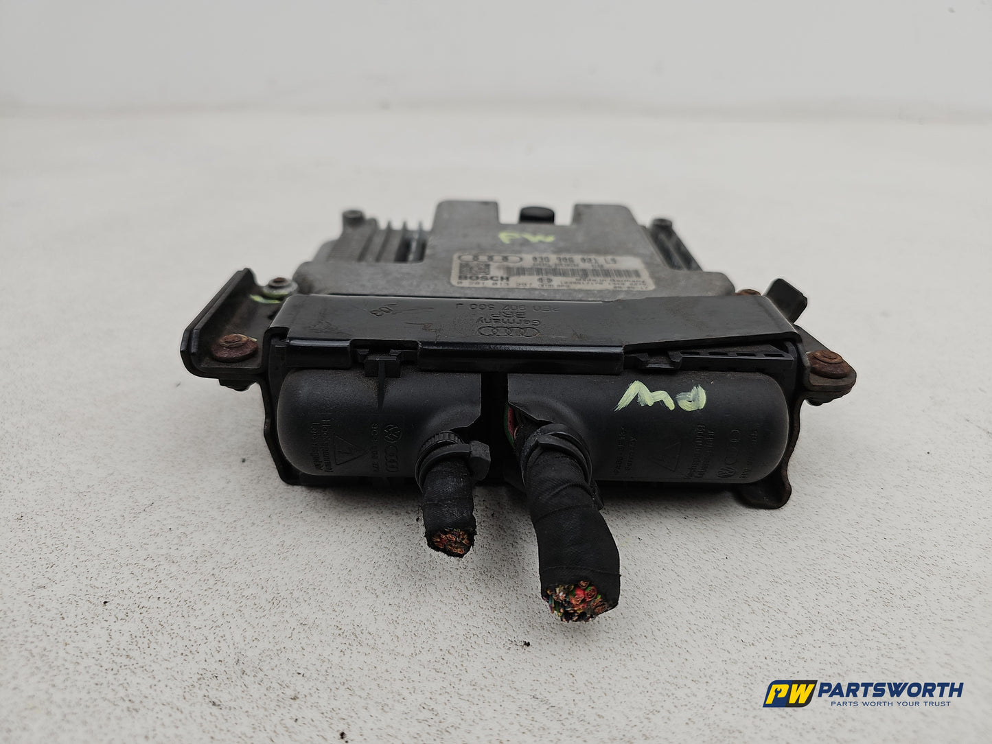 Engine ECU  4
