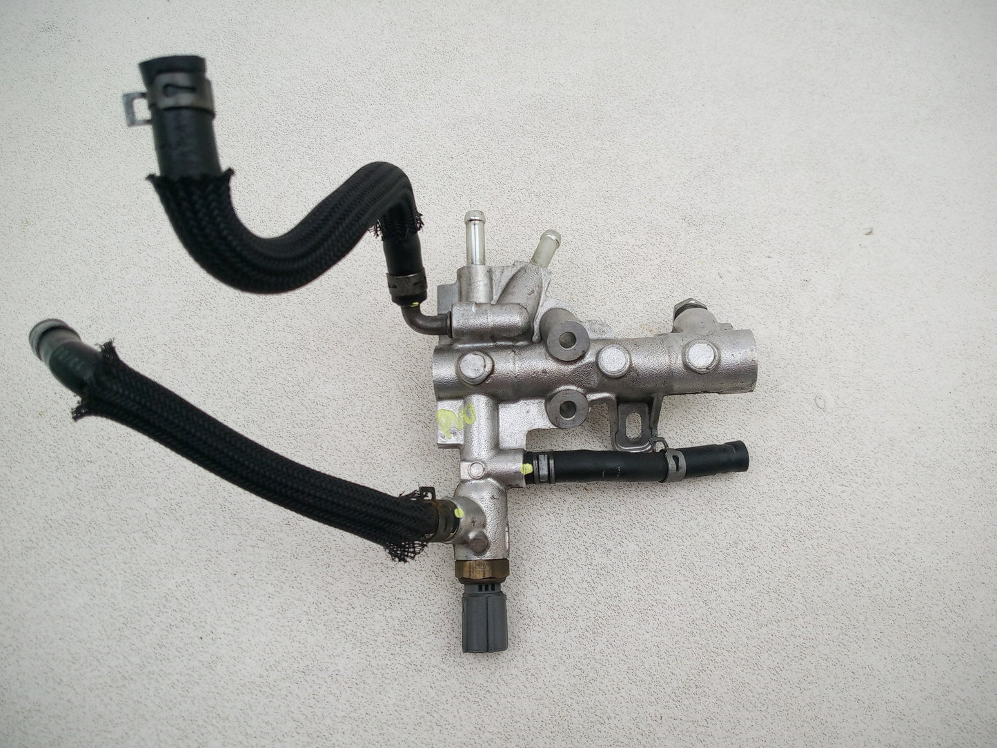 High pressure fuel pump 4