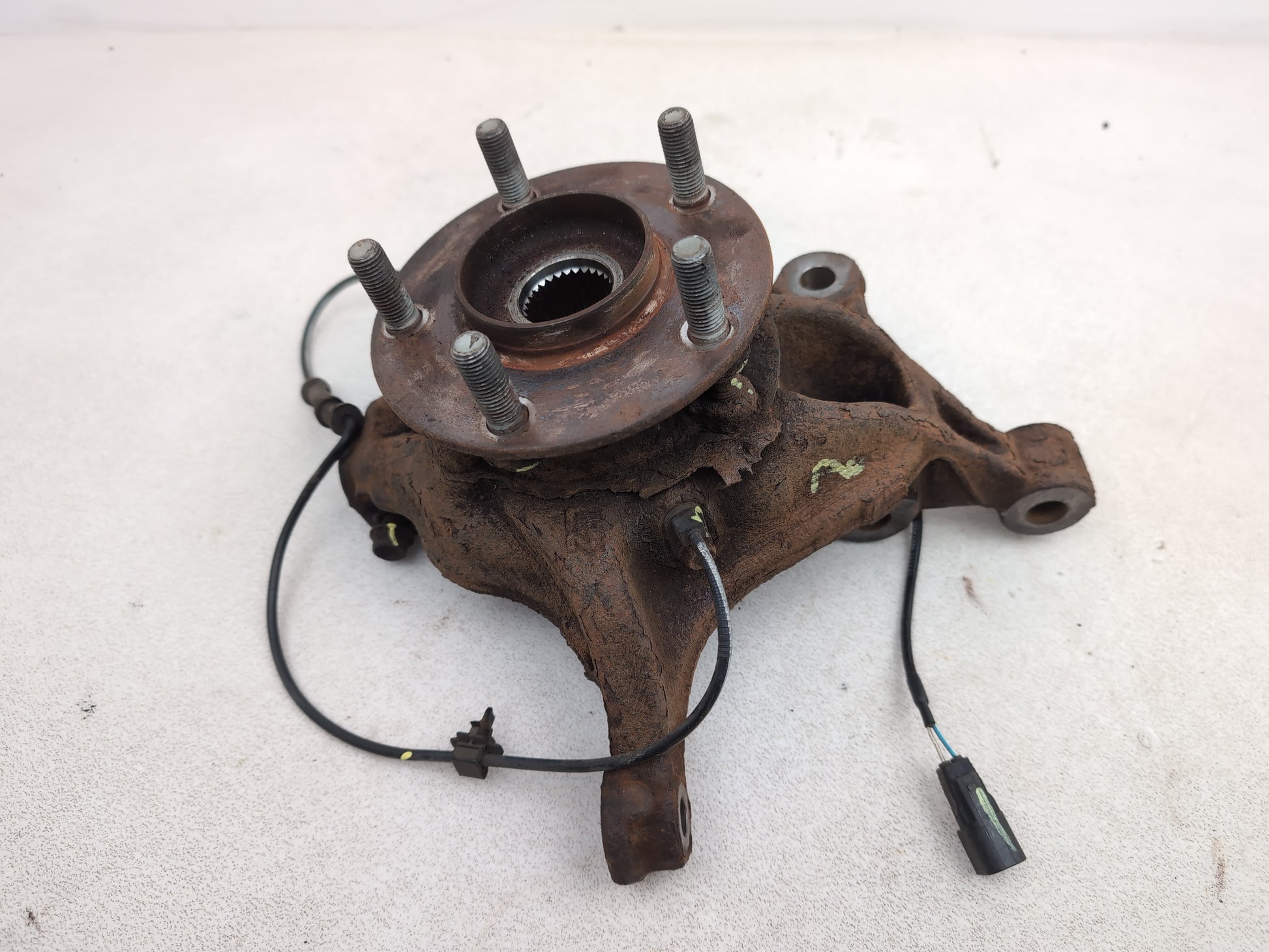 Wheel Hub Front LH 4