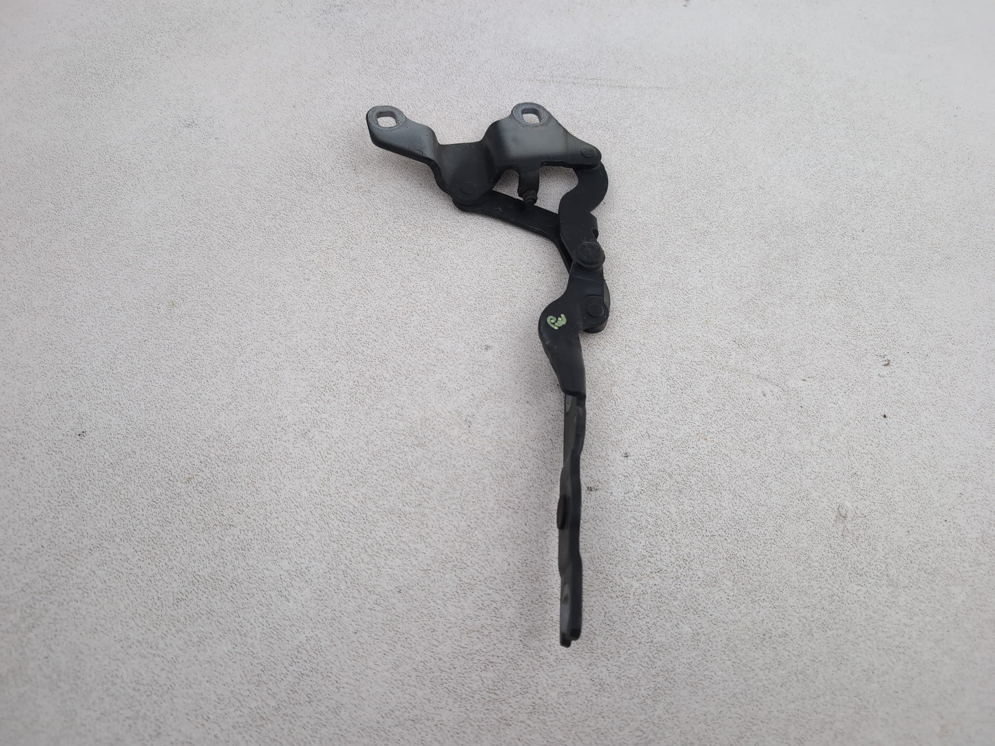 Bonnet Hinges 10