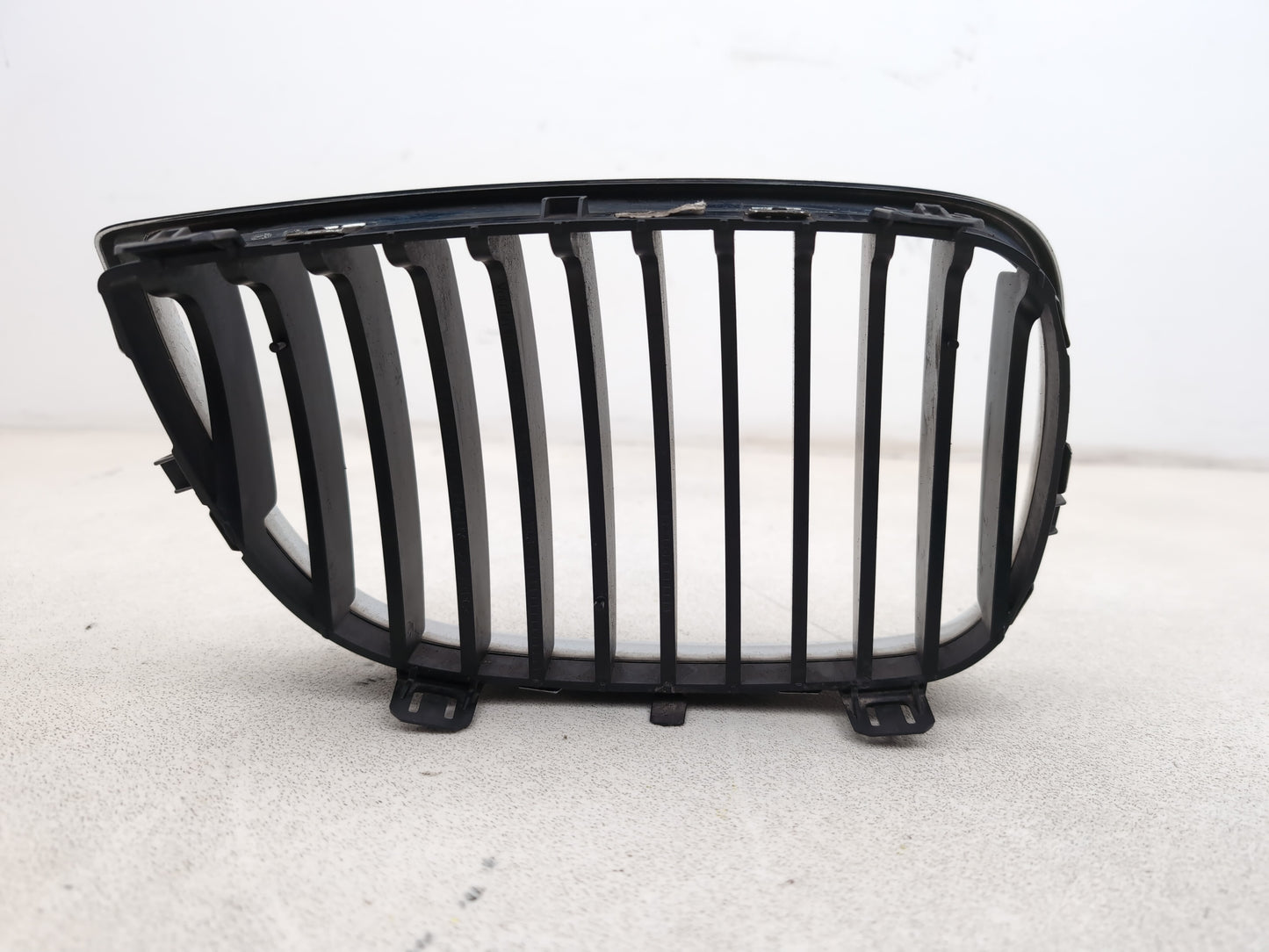 Grille Front 4