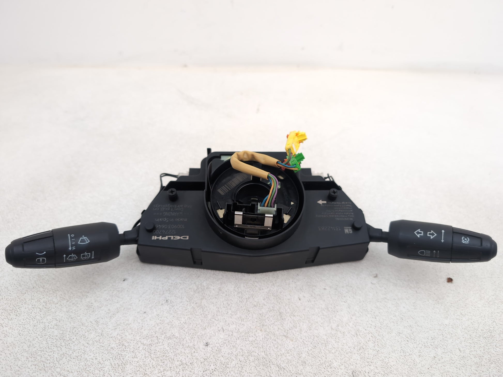 Wiper Stalk, Cruise Control, Gear Selector Stalk  4
