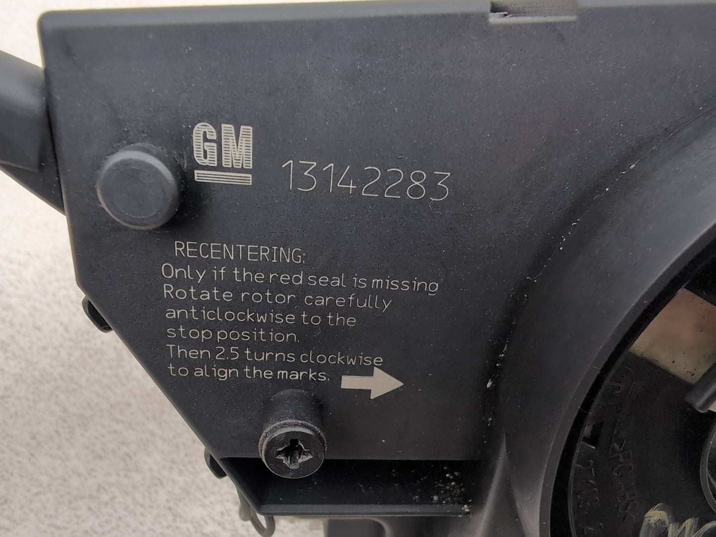 Wiper Stalk, Cruise Control, Gear Selector Stalk  8