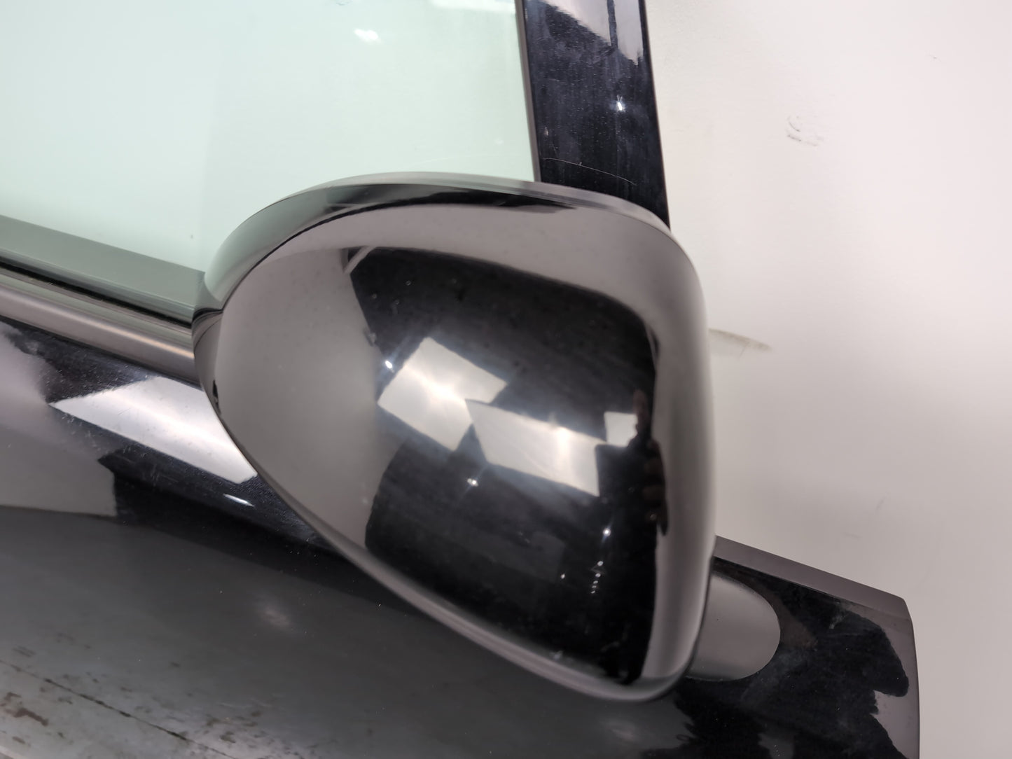 Door Front RH 4