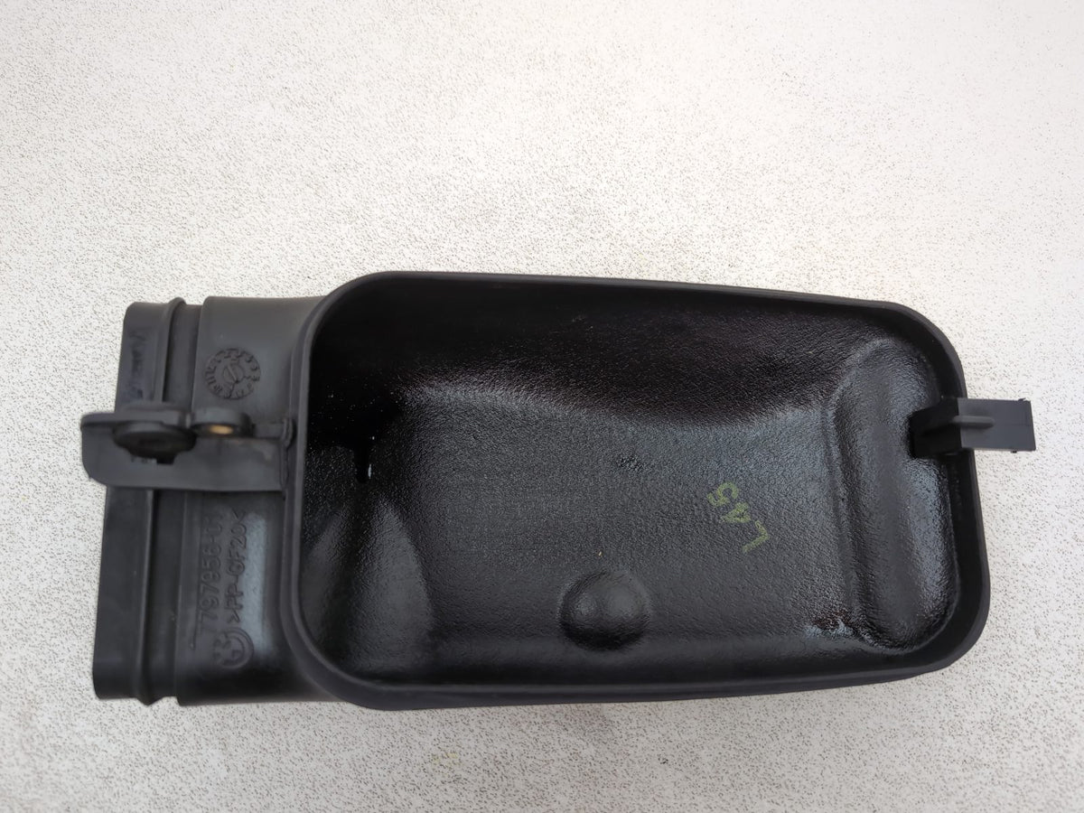 Radiator Air Duct 4