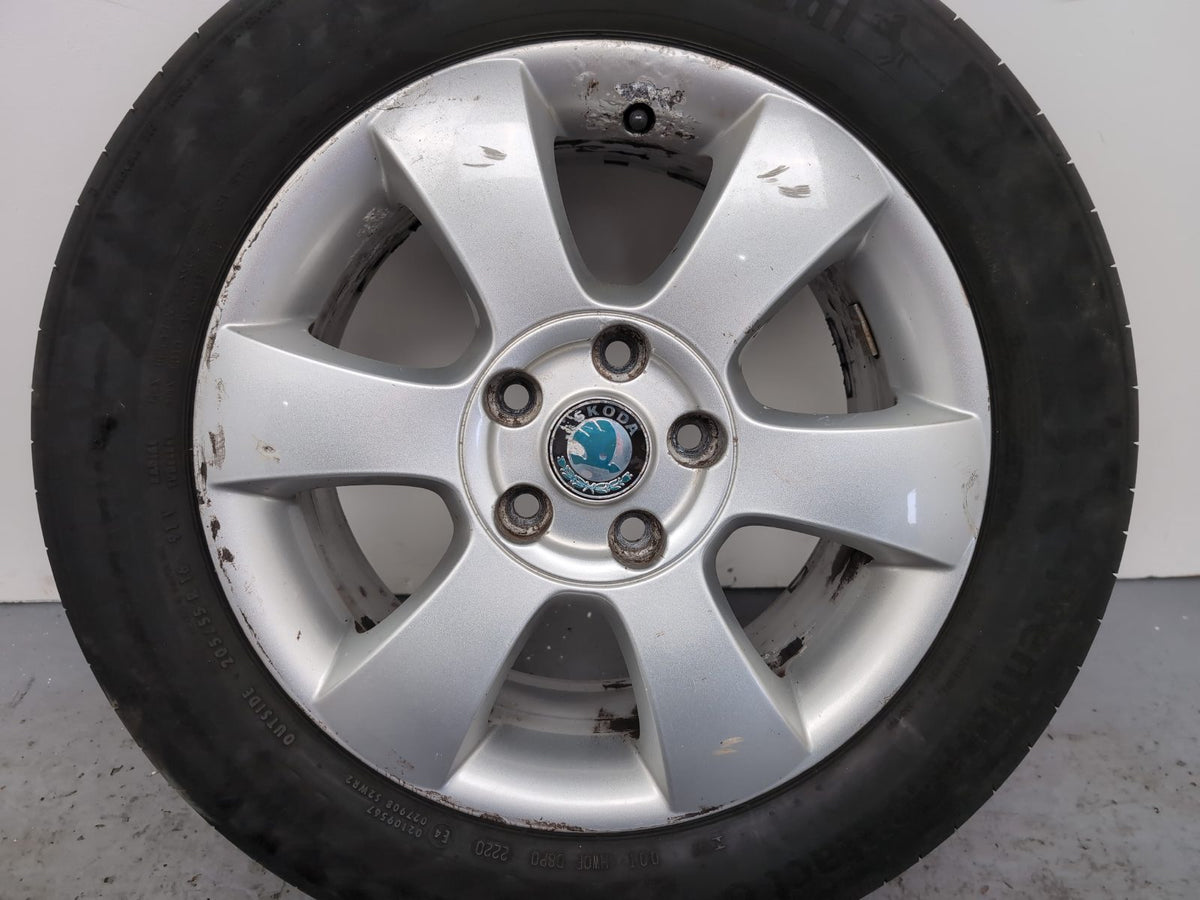 Wheel Road Alloy 4