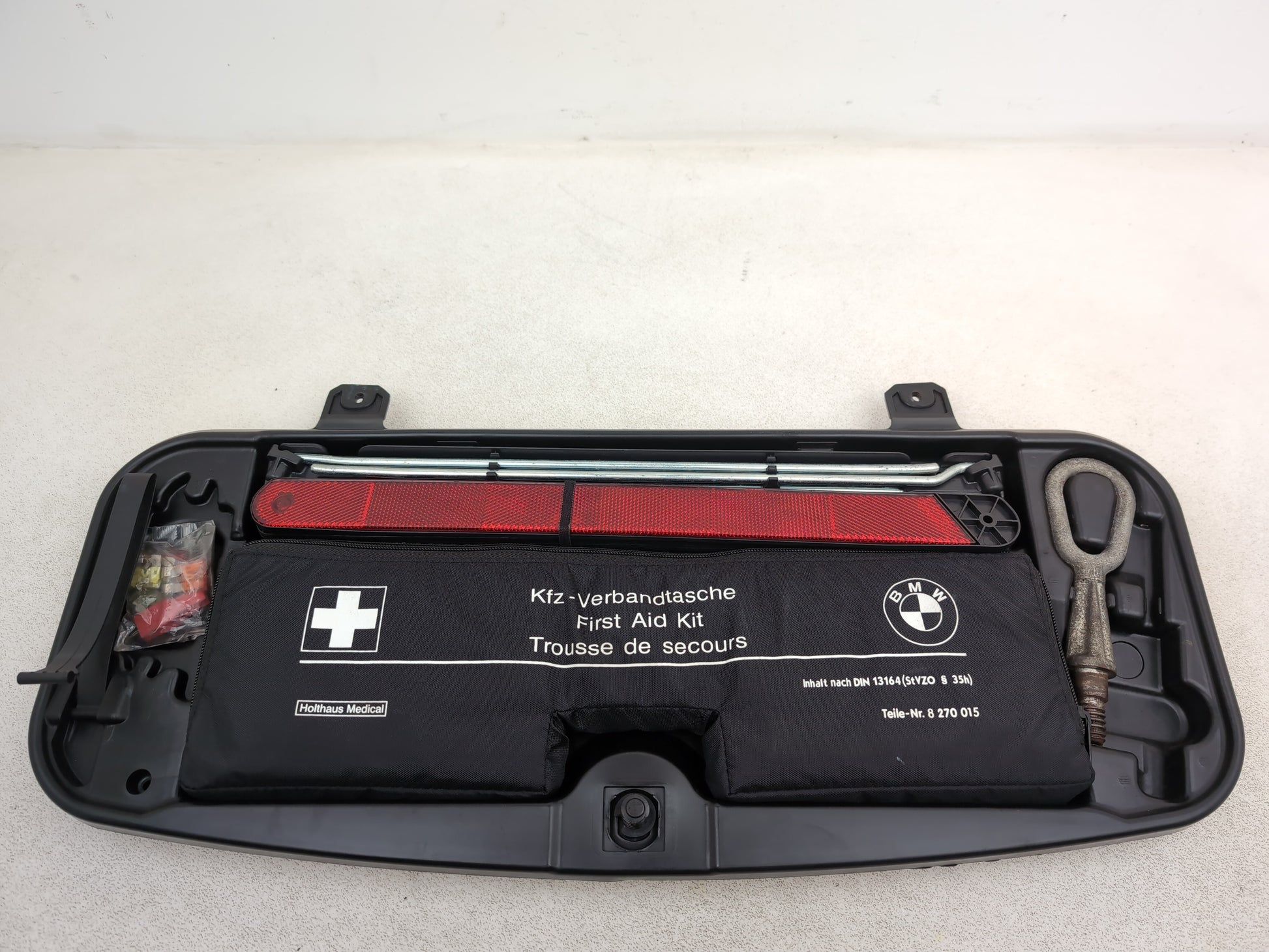 Vehicle Tool Kit 4