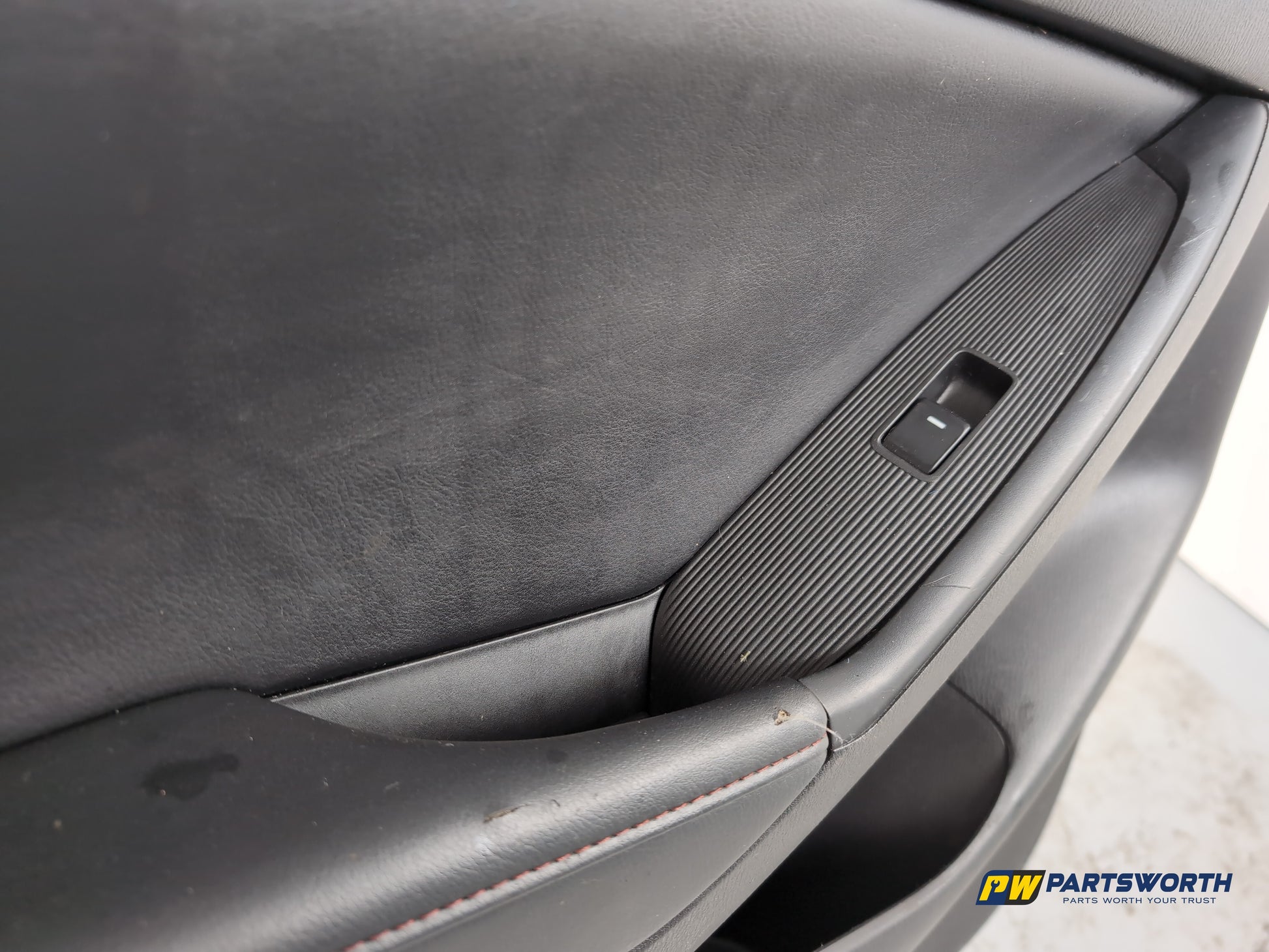 Door Rear LH 10