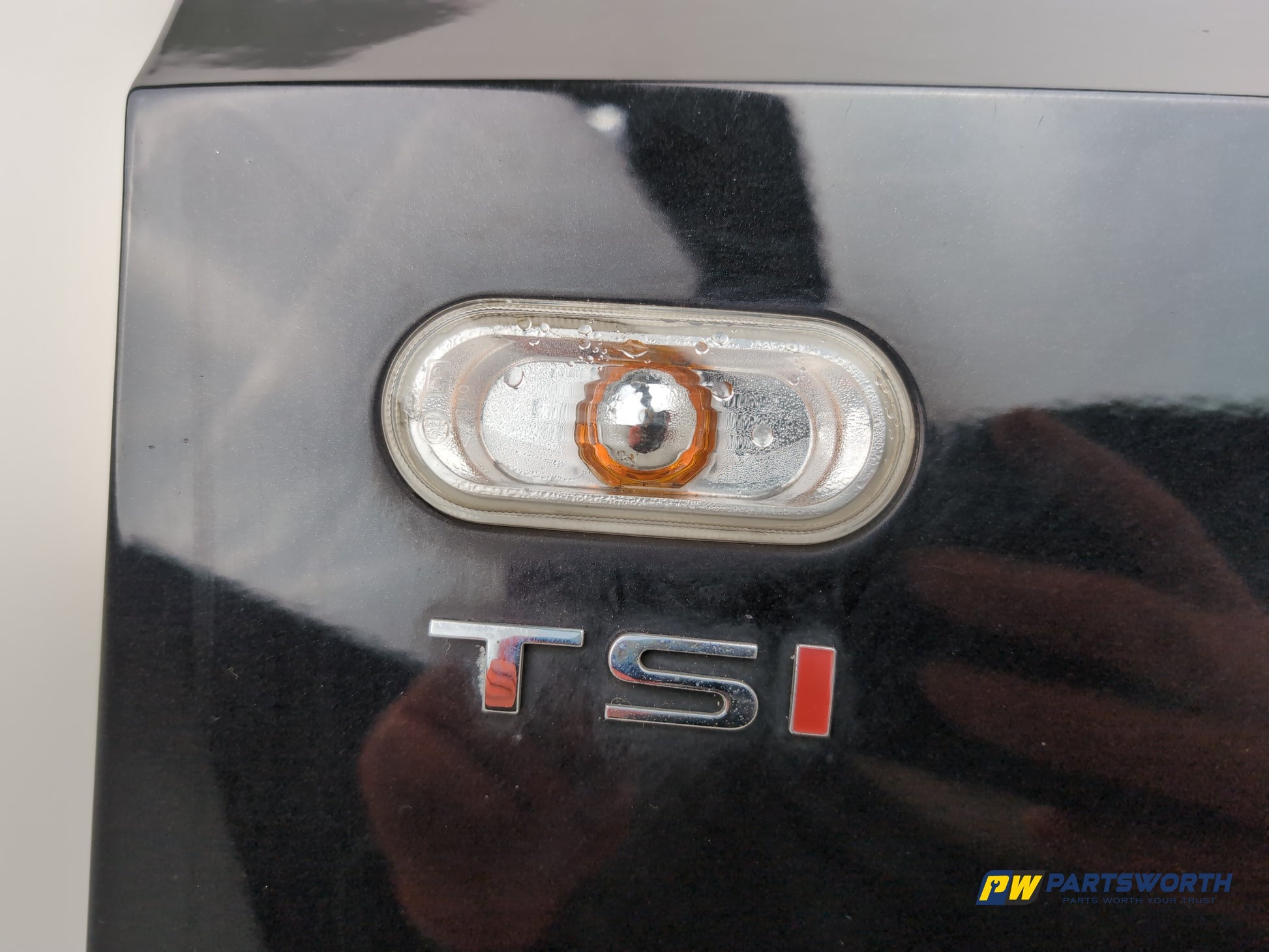 Wing Front RH 4
