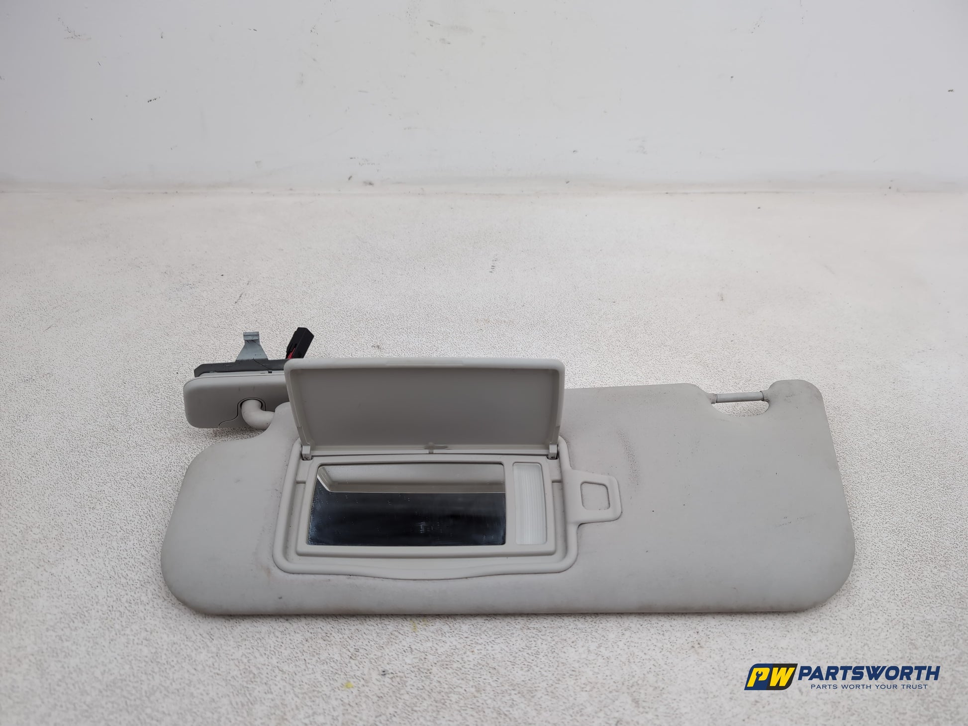 Sun Visor LH 4