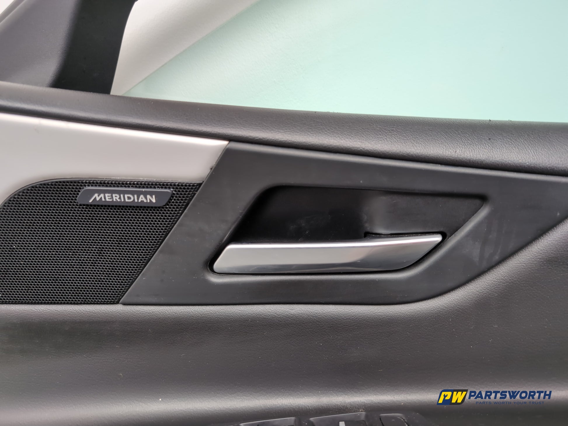 Door Front RH 10