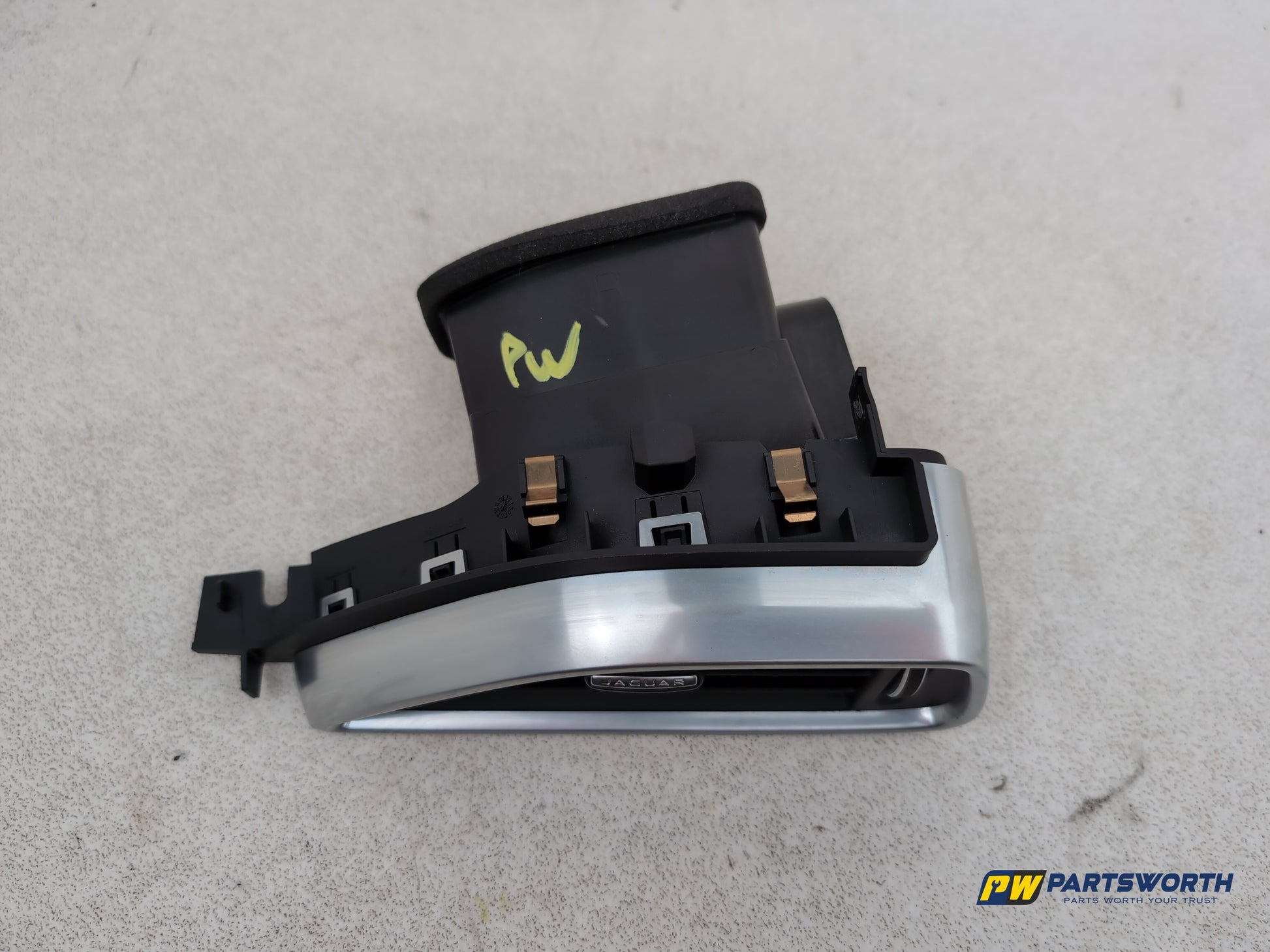 Dashboard Trim With Air Vent  4