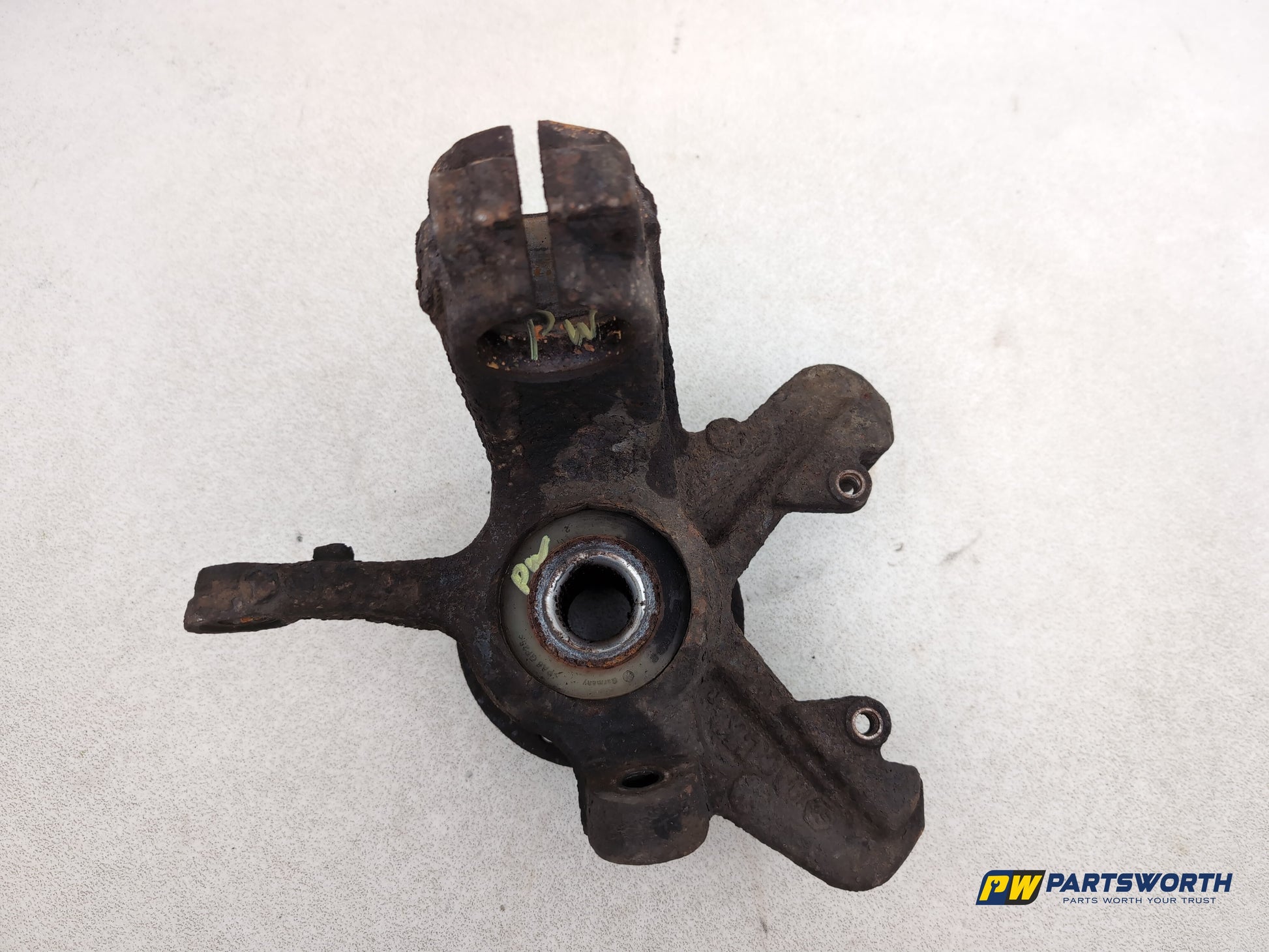 Wheel Hub Front RH 4