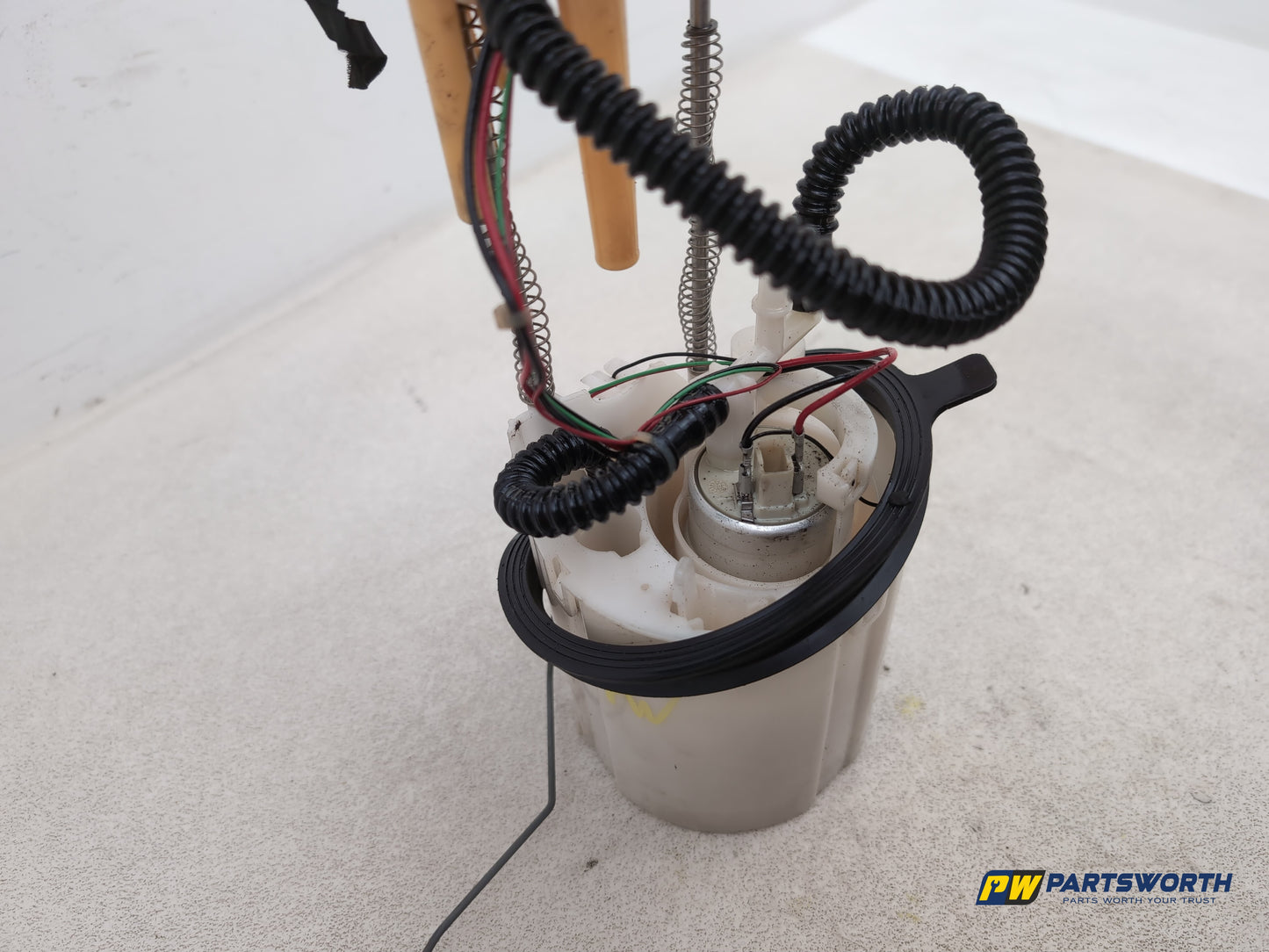 ECU Fuel Pump 4