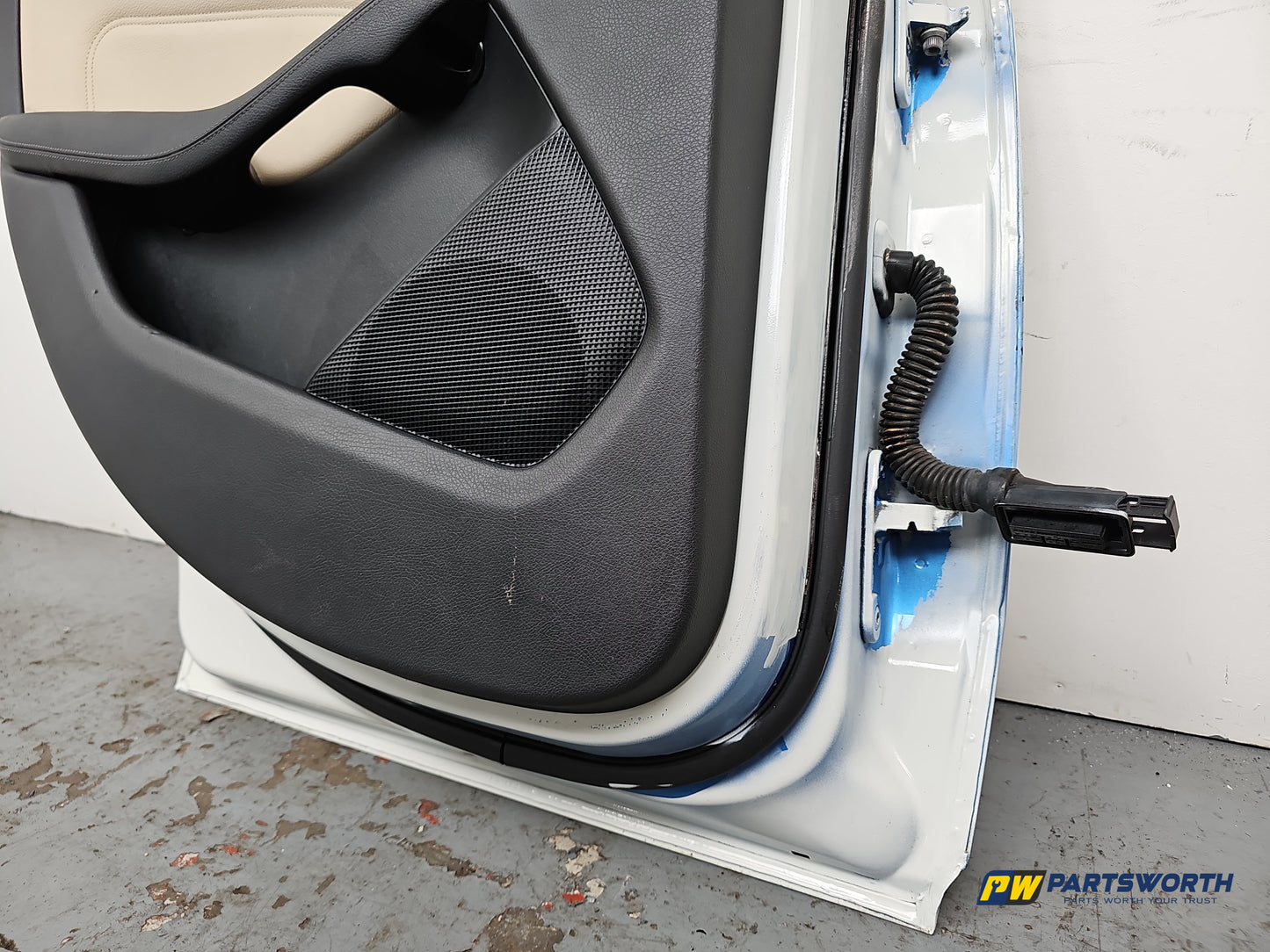Door Rear LH 15